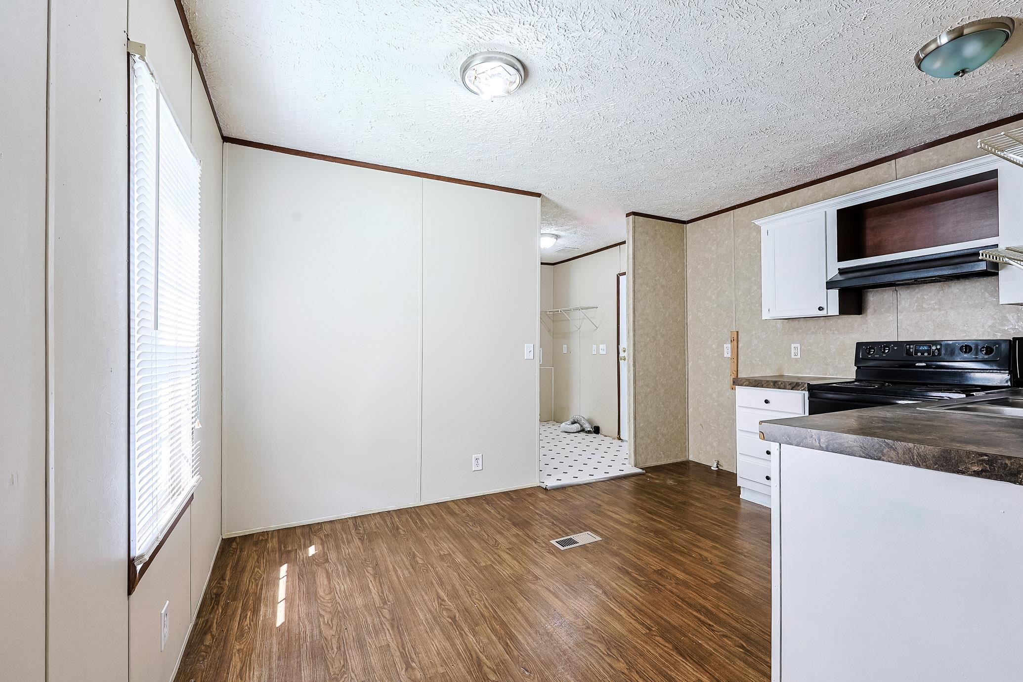 2100 Highway 15 Property Photo 4