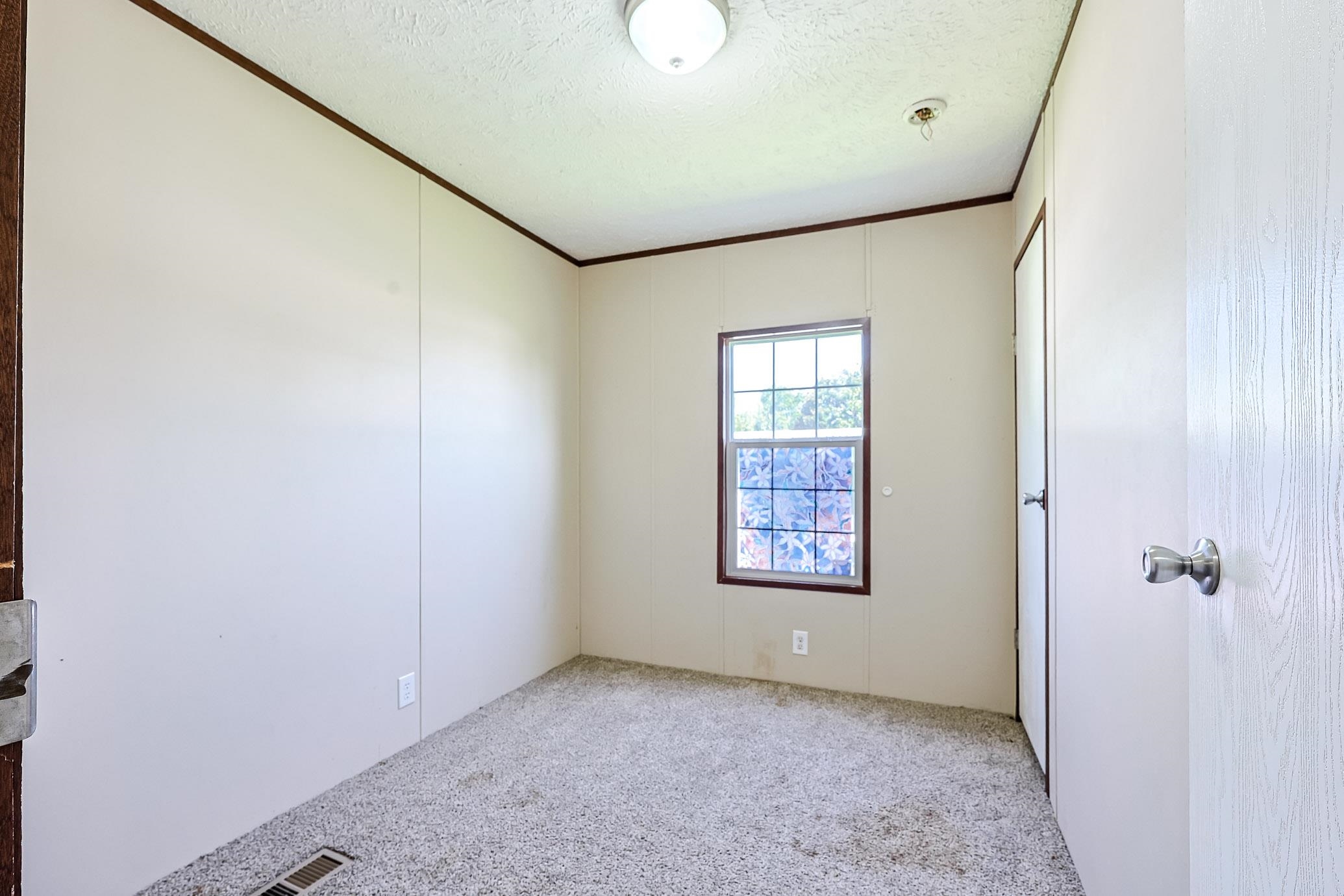 2100 Highway 15 Property Photo 12