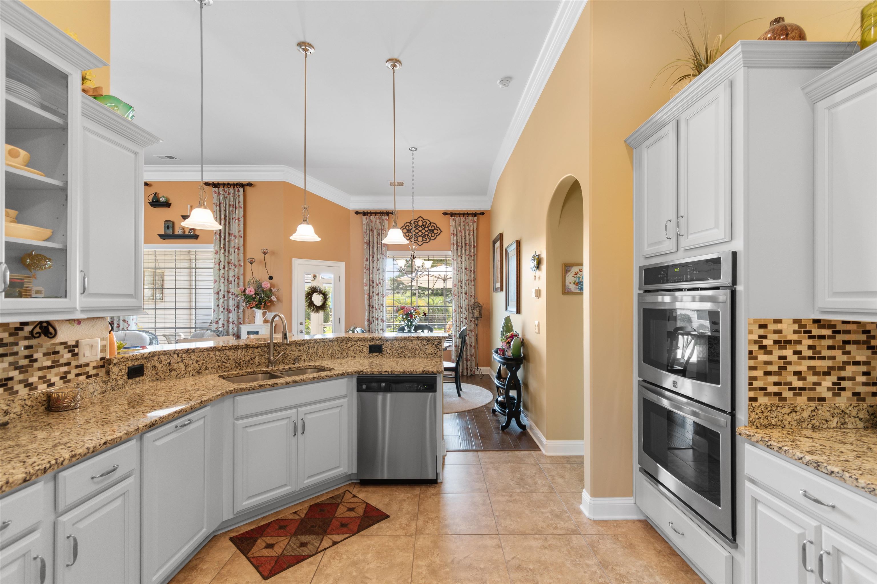 674 Evers Loop Property Photo 8