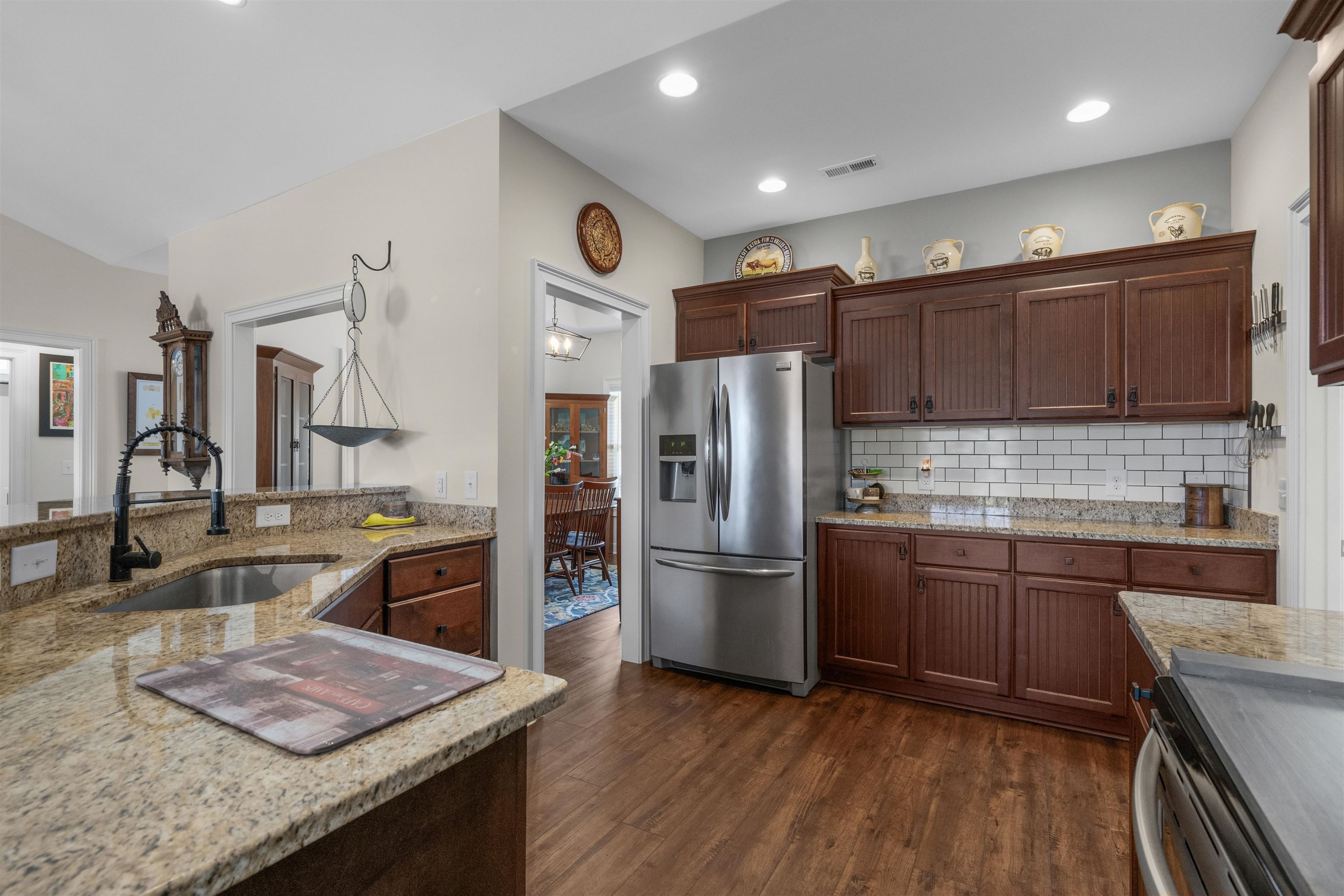 673 Heartwood Dr. Property Photo 17