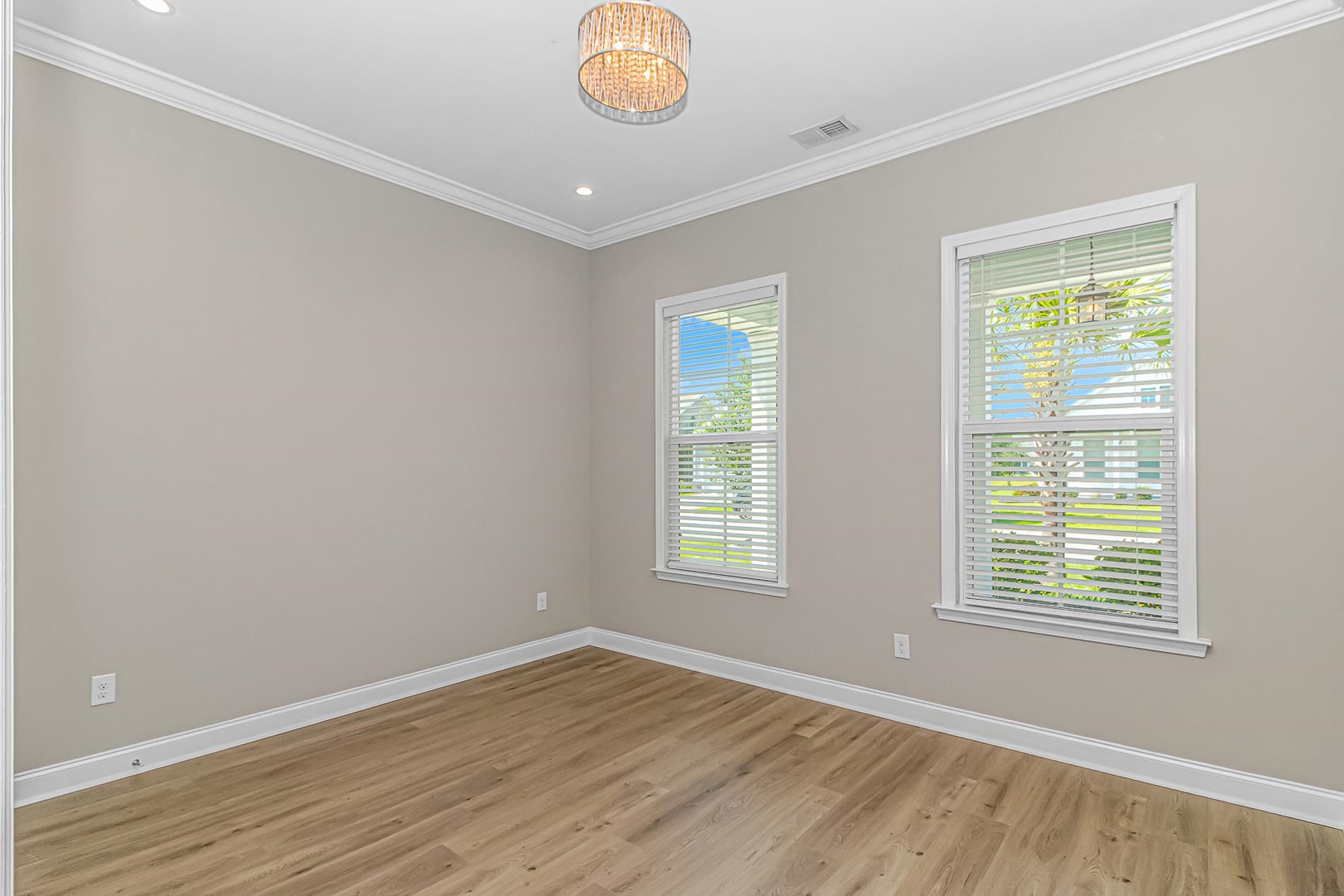 6129 Chadderton Circle Property Photo 25