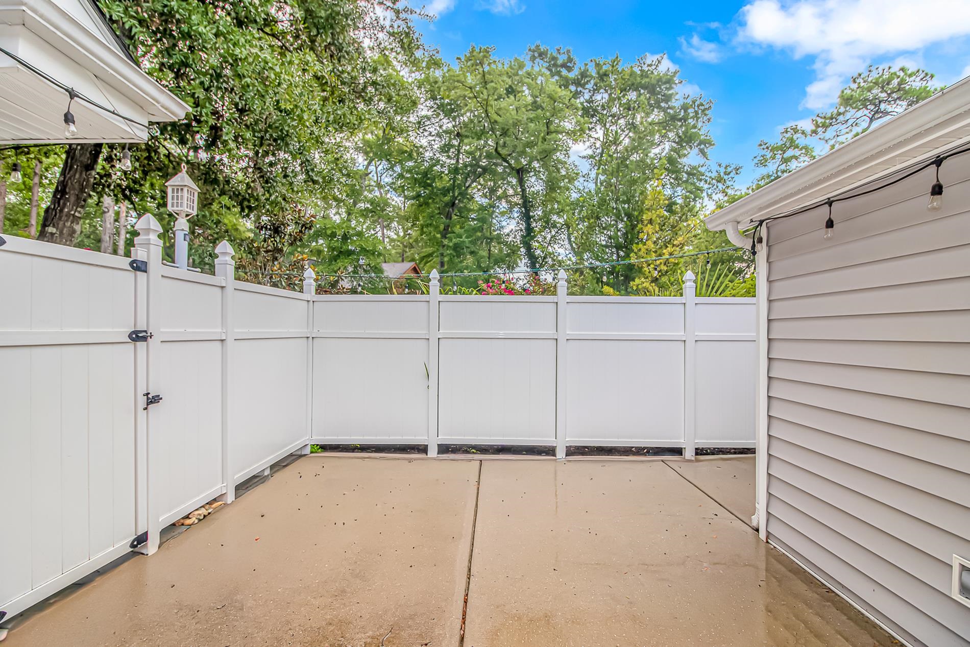 2104 Adams Circle Property Photo 59