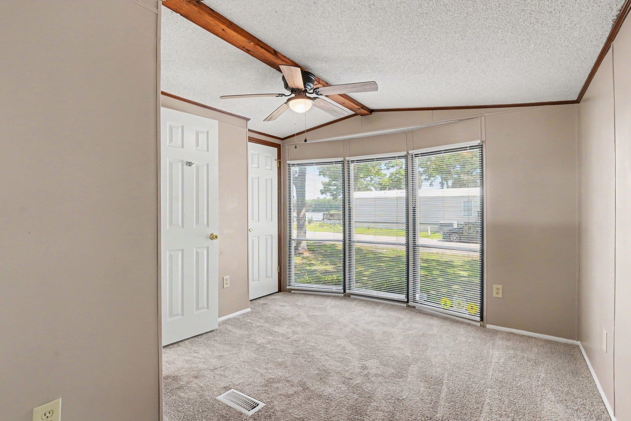 1525 Virgo Ln. Property Photo 9
