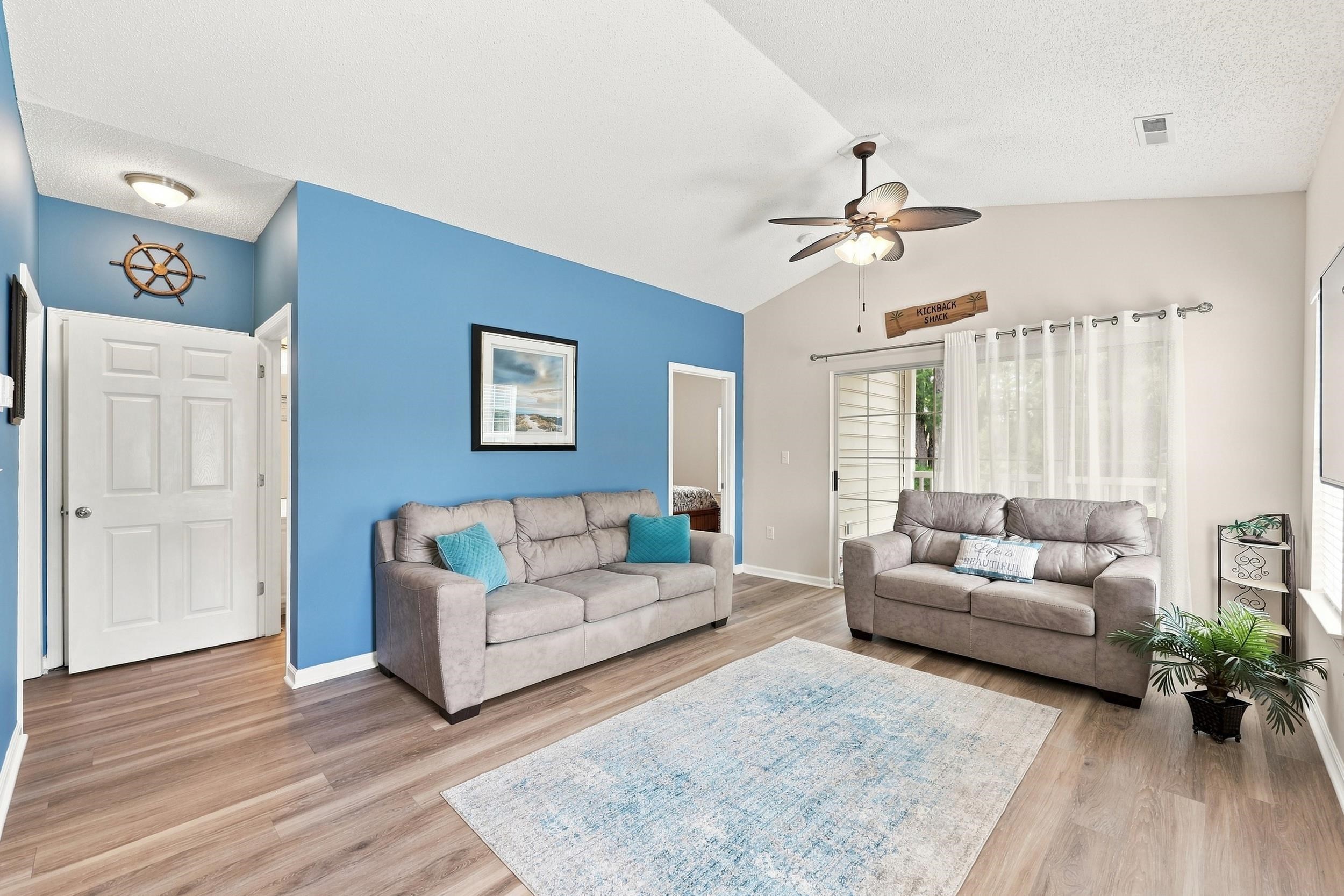 246 Sun Colony Blvd. Property Photo 3