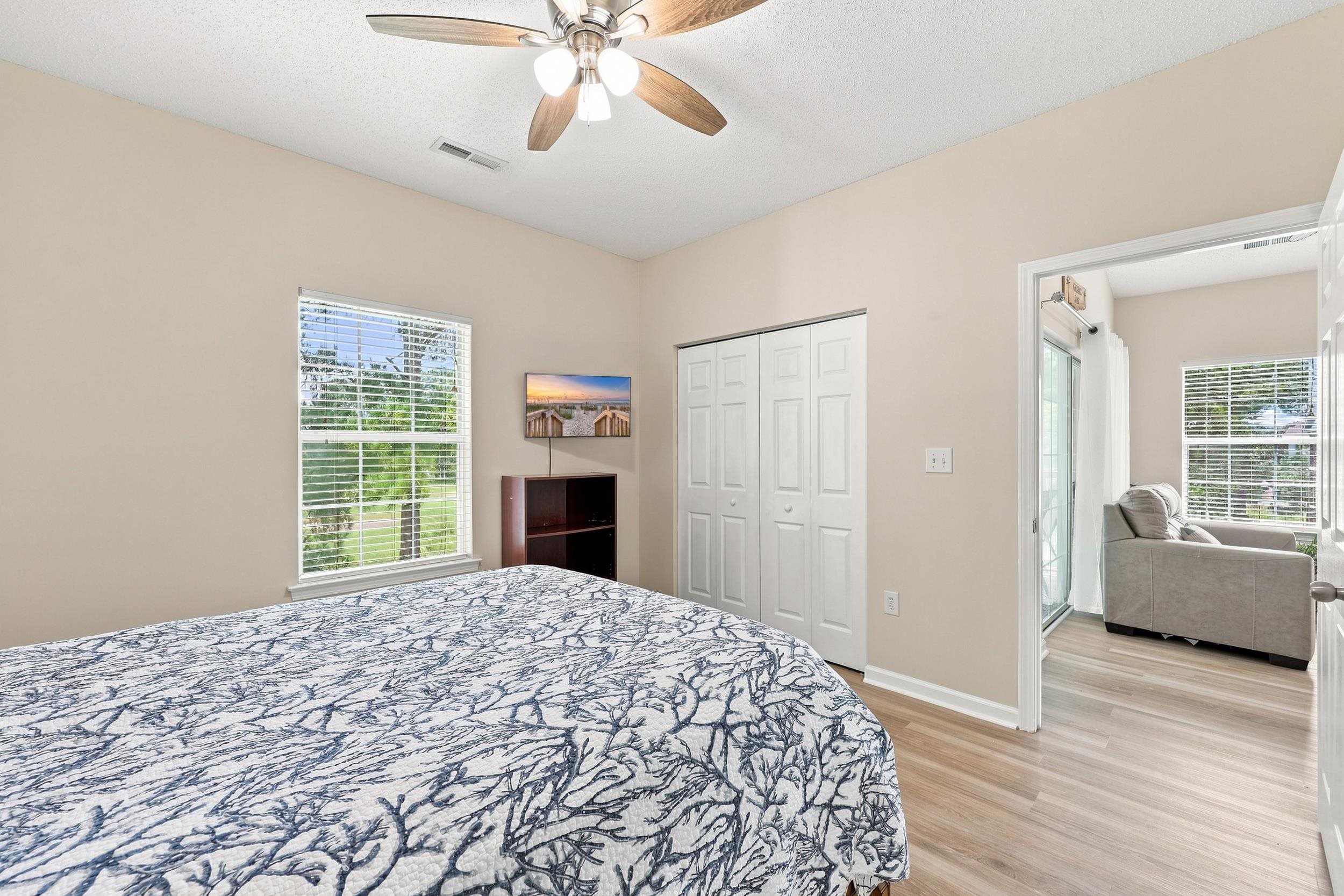 246 Sun Colony Blvd. Property Photo 11