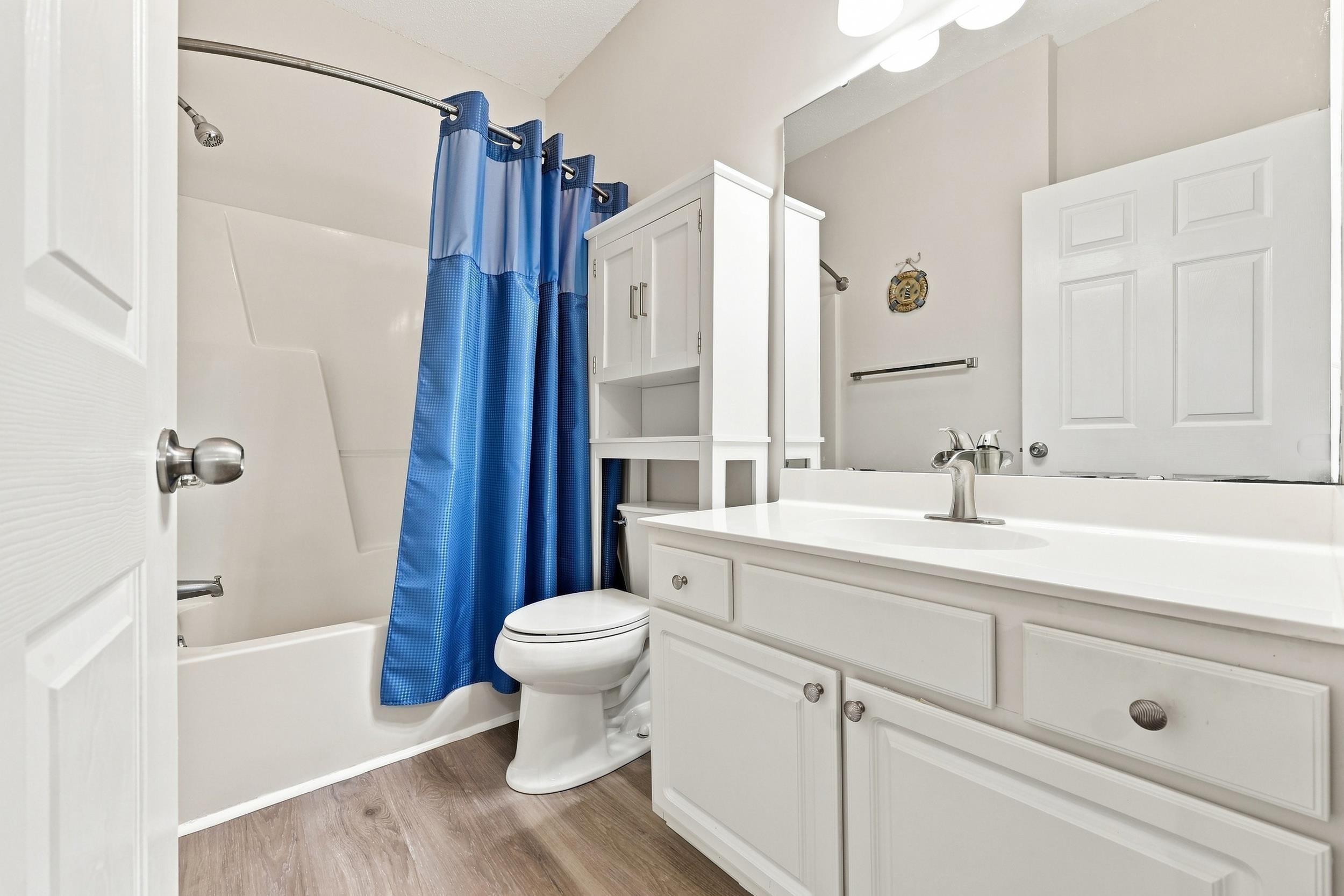 246 Sun Colony Blvd. Property Photo 12