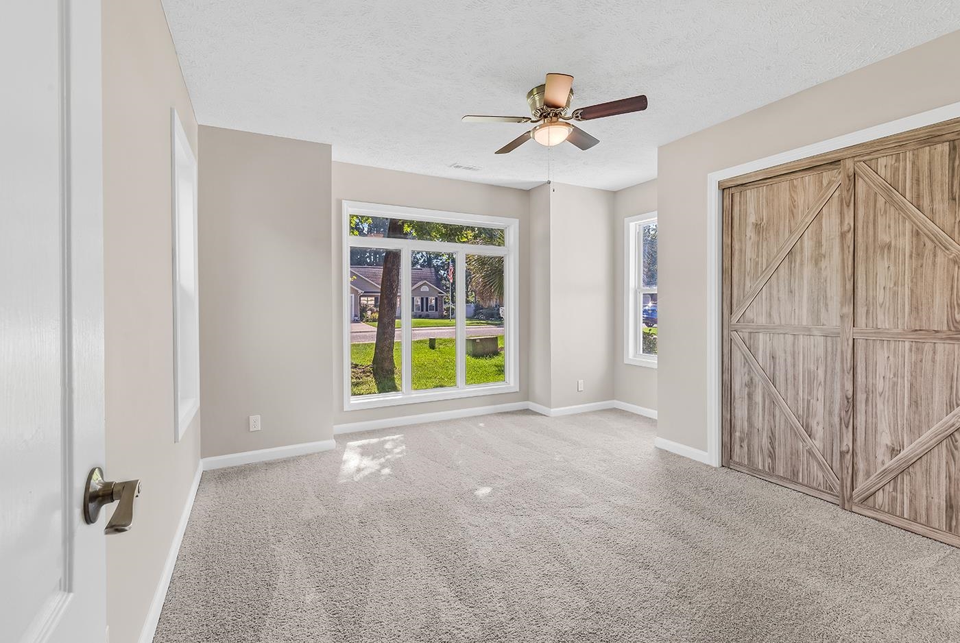 113 Ashton Circle Property Photo 17