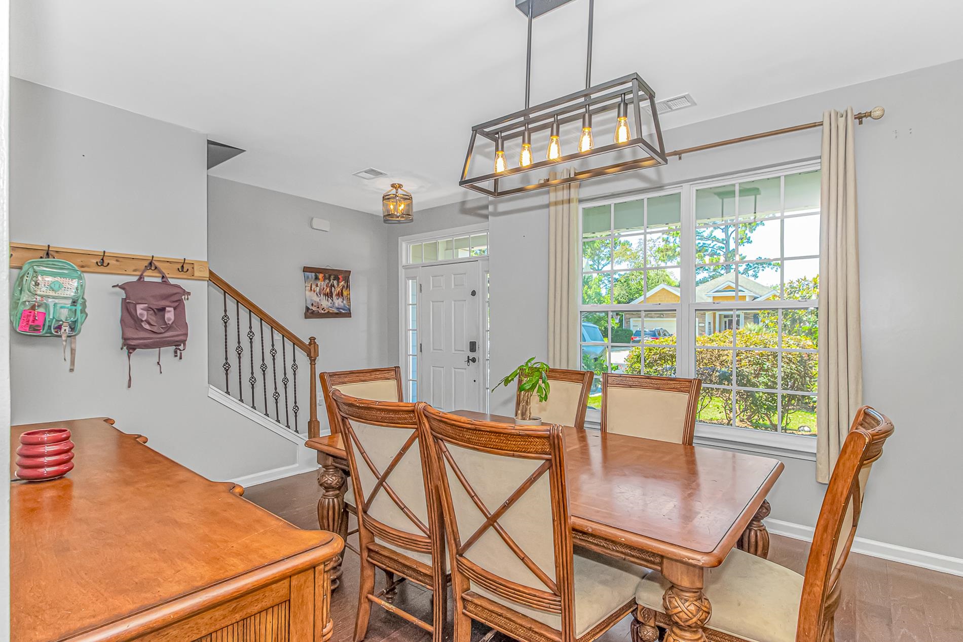 505 Oak Pond Ct. Property Photo 7