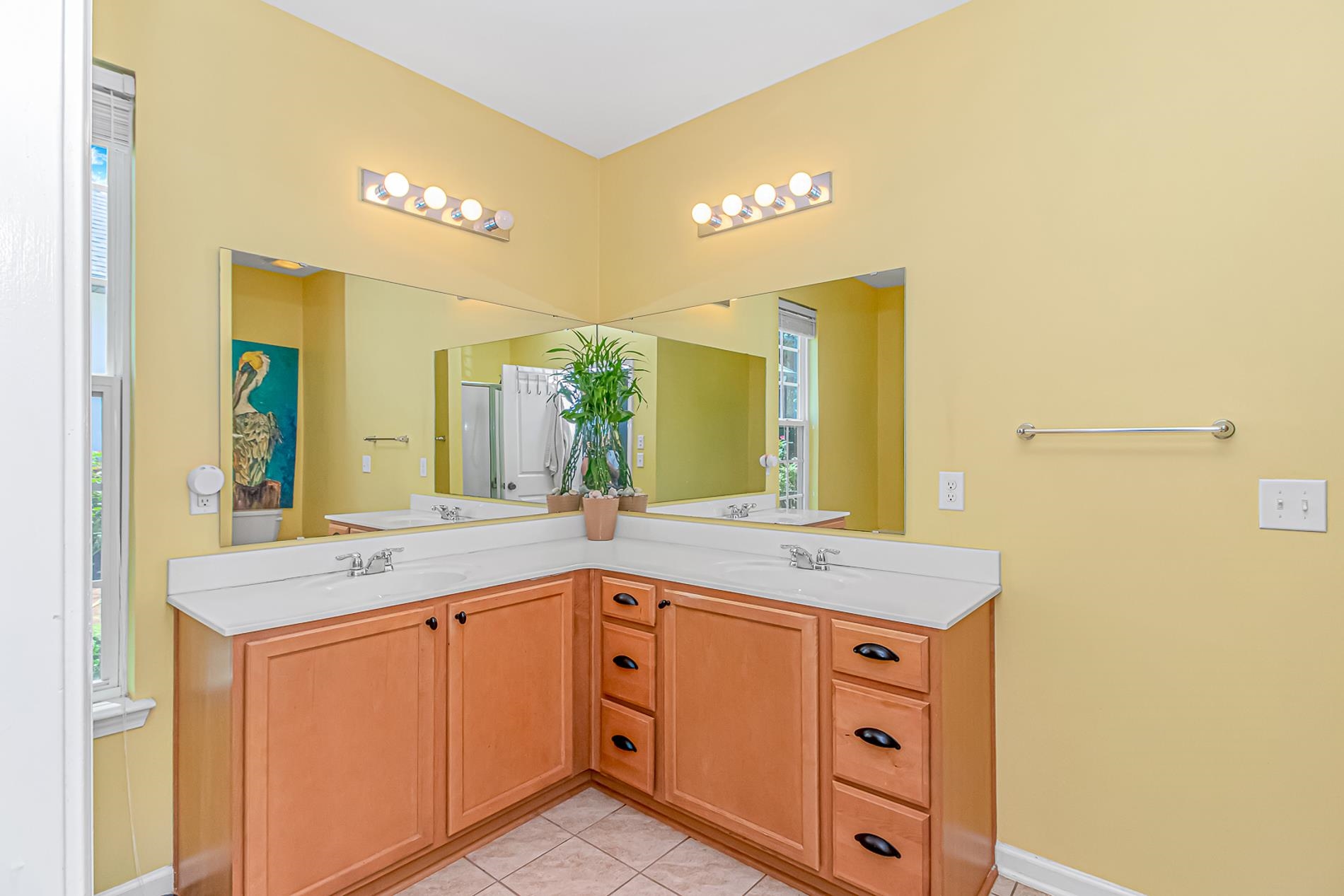 505 Oak Pond Ct. Property Photo 17