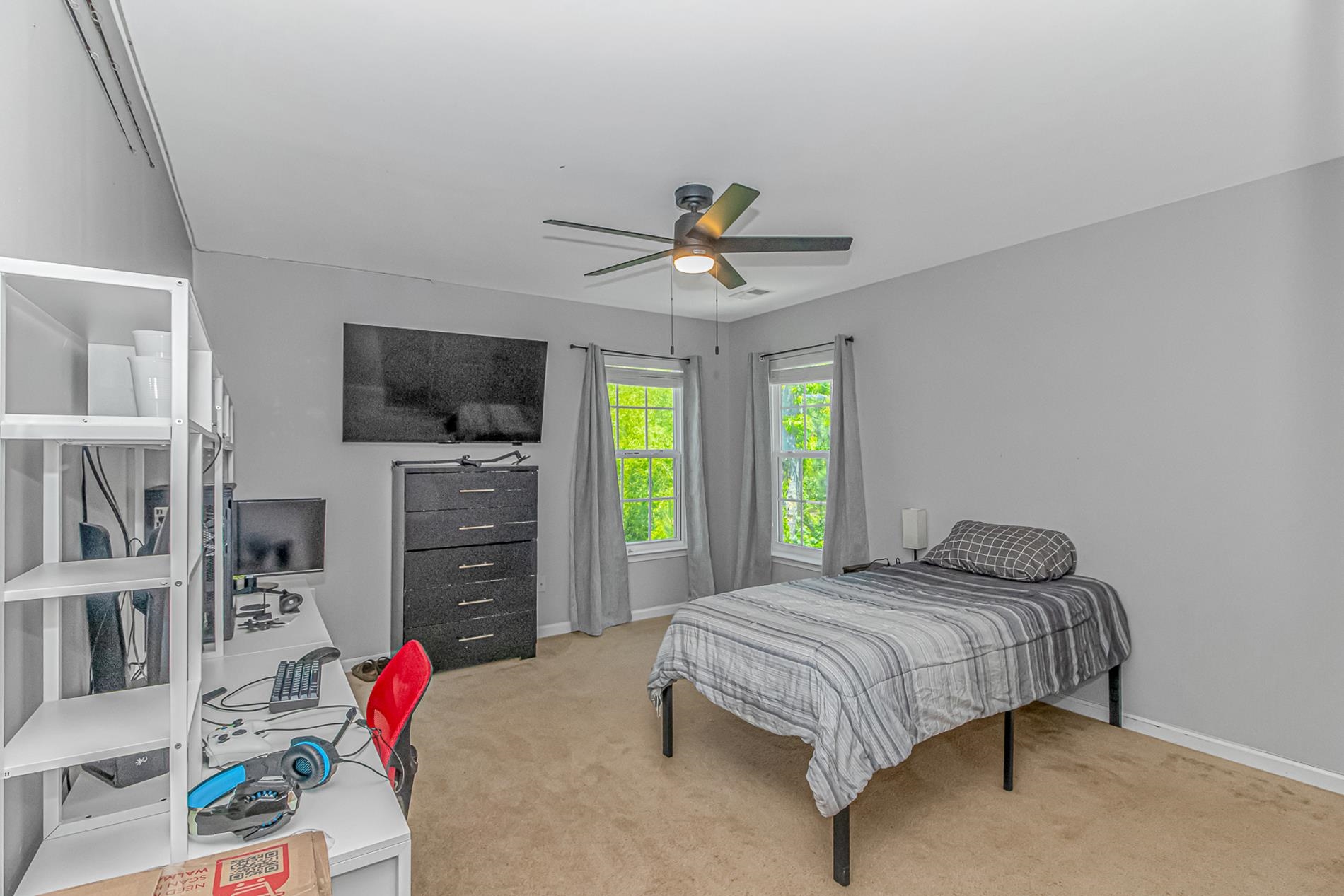 505 Oak Pond Ct. Property Photo 30