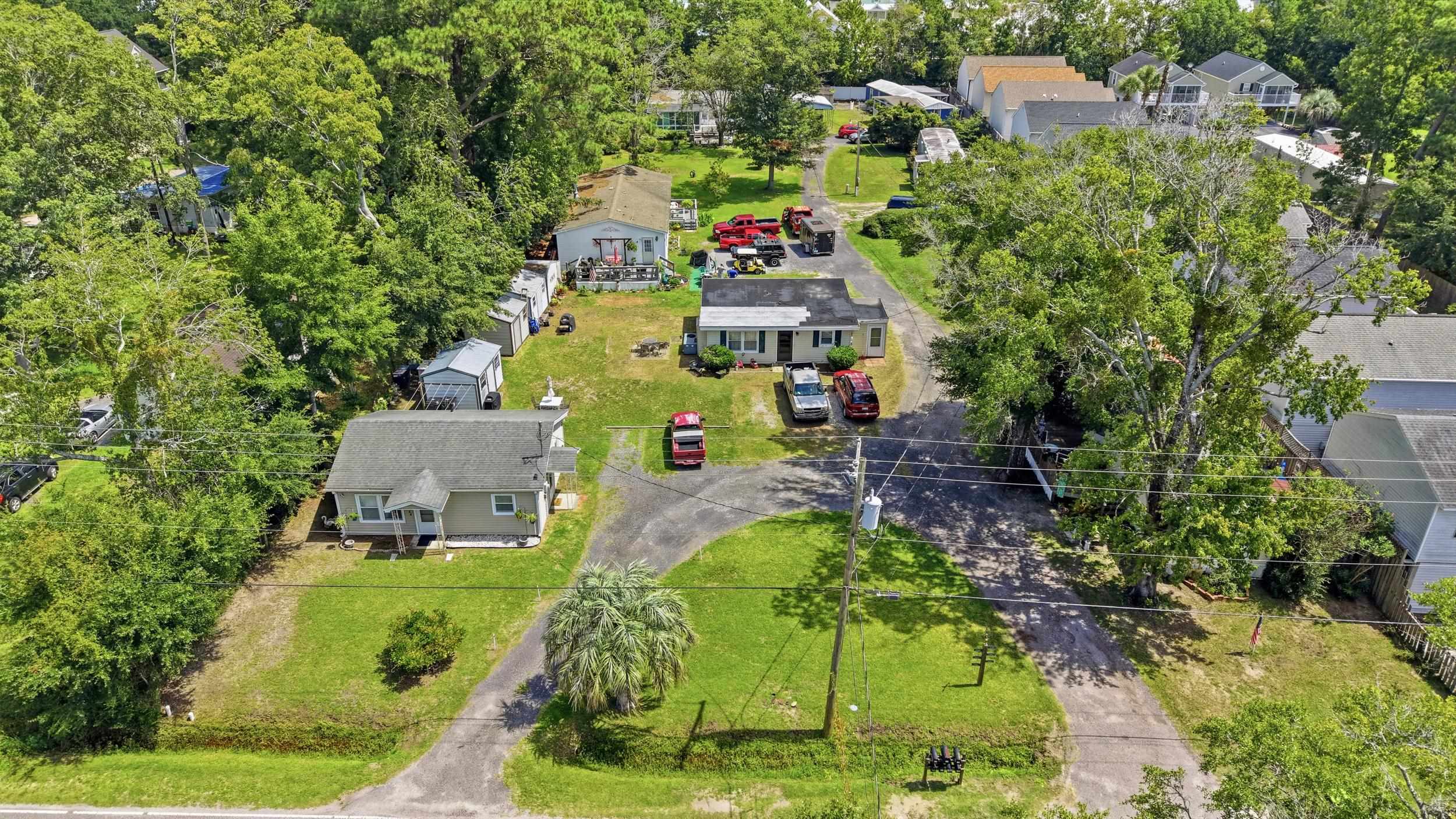 572 Schooner Ct. Property Photo 6