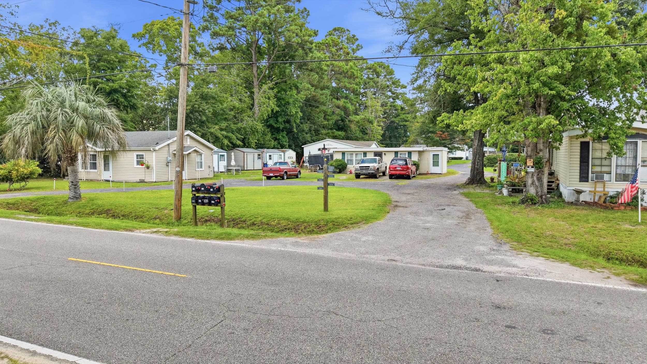 572 Schooner Ct. Property Photo 7