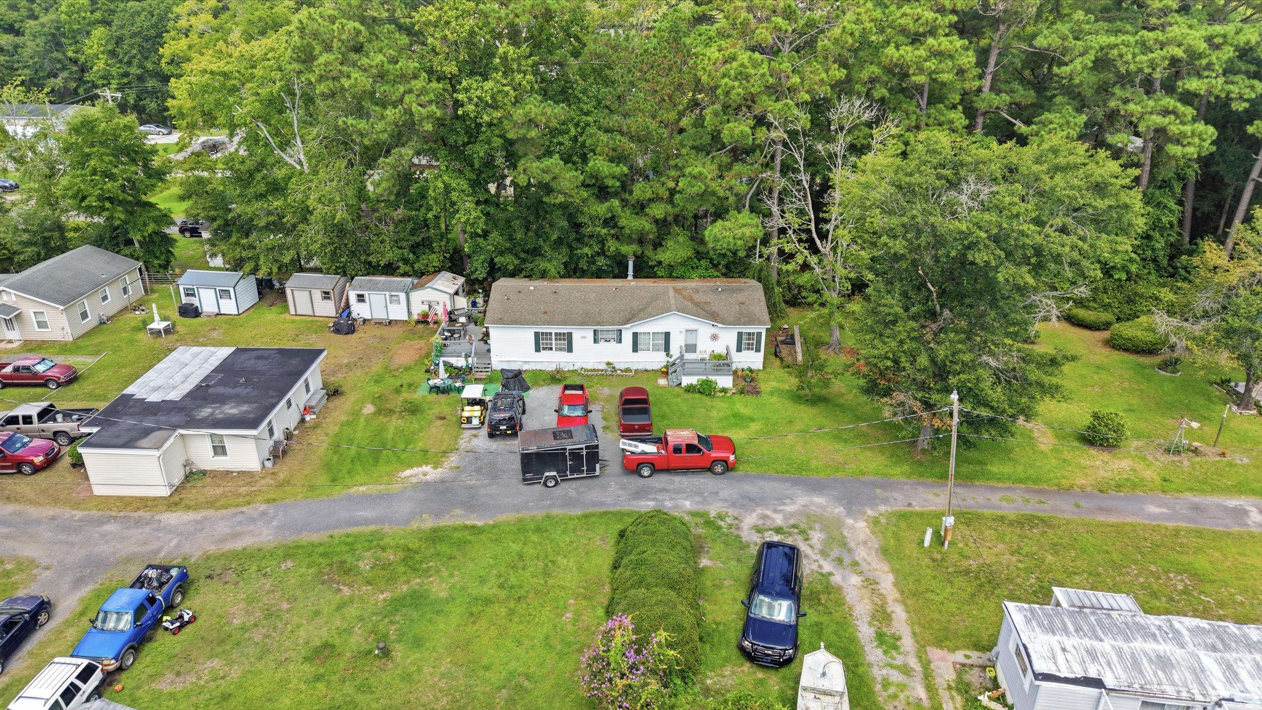 572 Schooner Ct. Property Photo 10