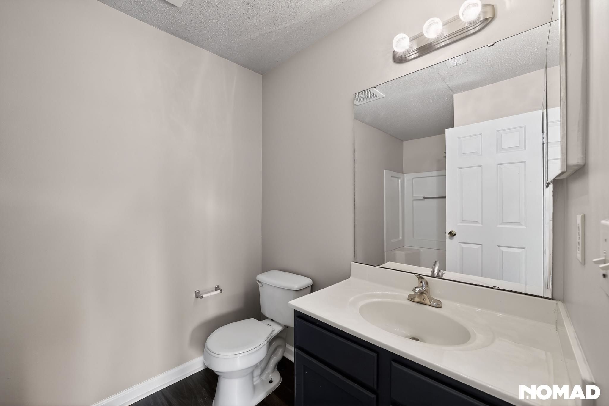 4246 Villas Dr. Property Photo 22