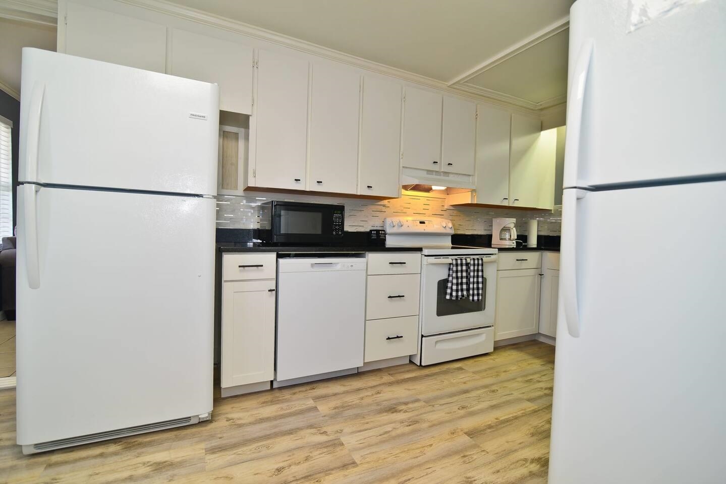 219 27th Ave. N Property Photo 12