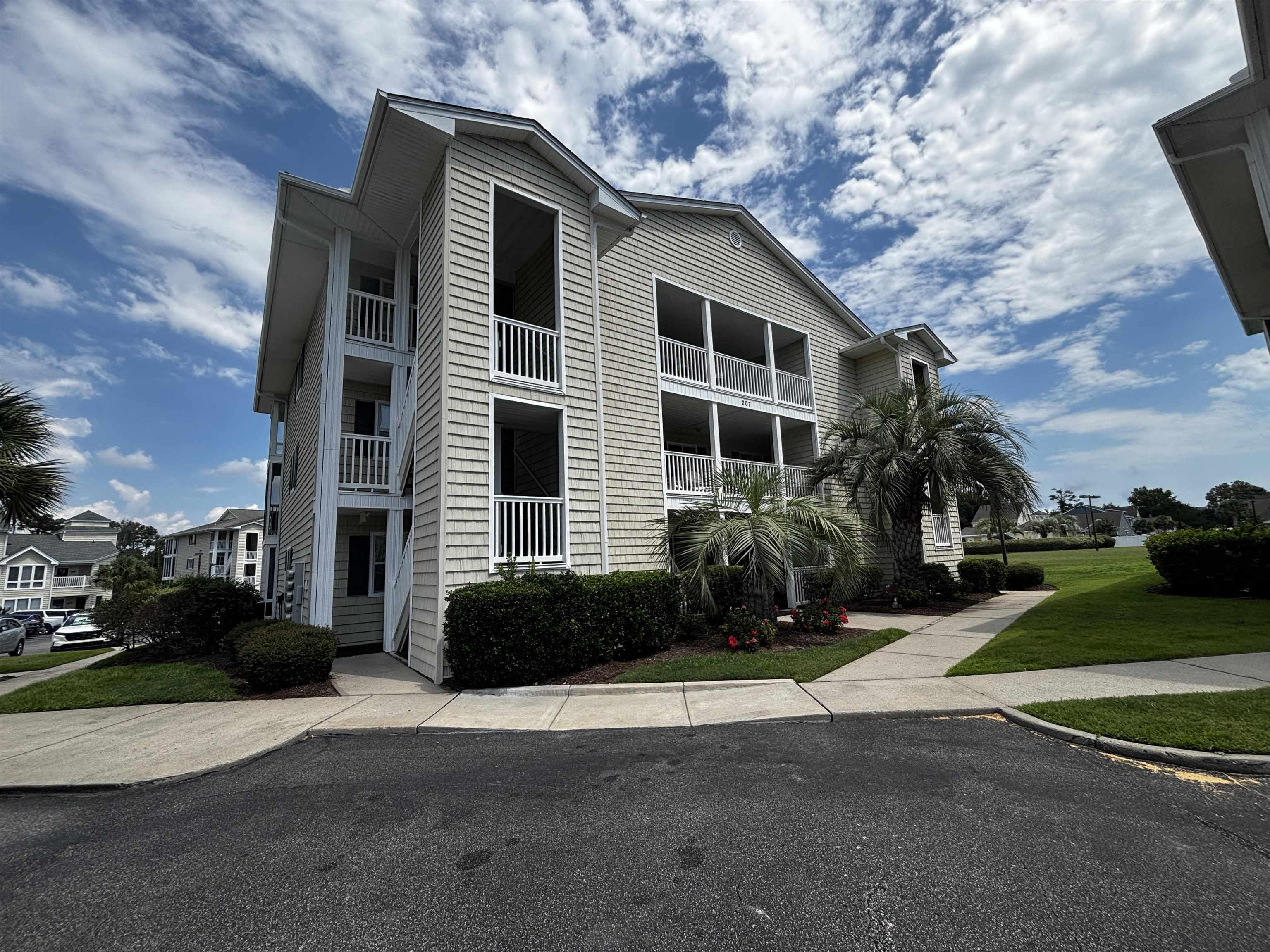 207 Landing Rd. Property Photo 1