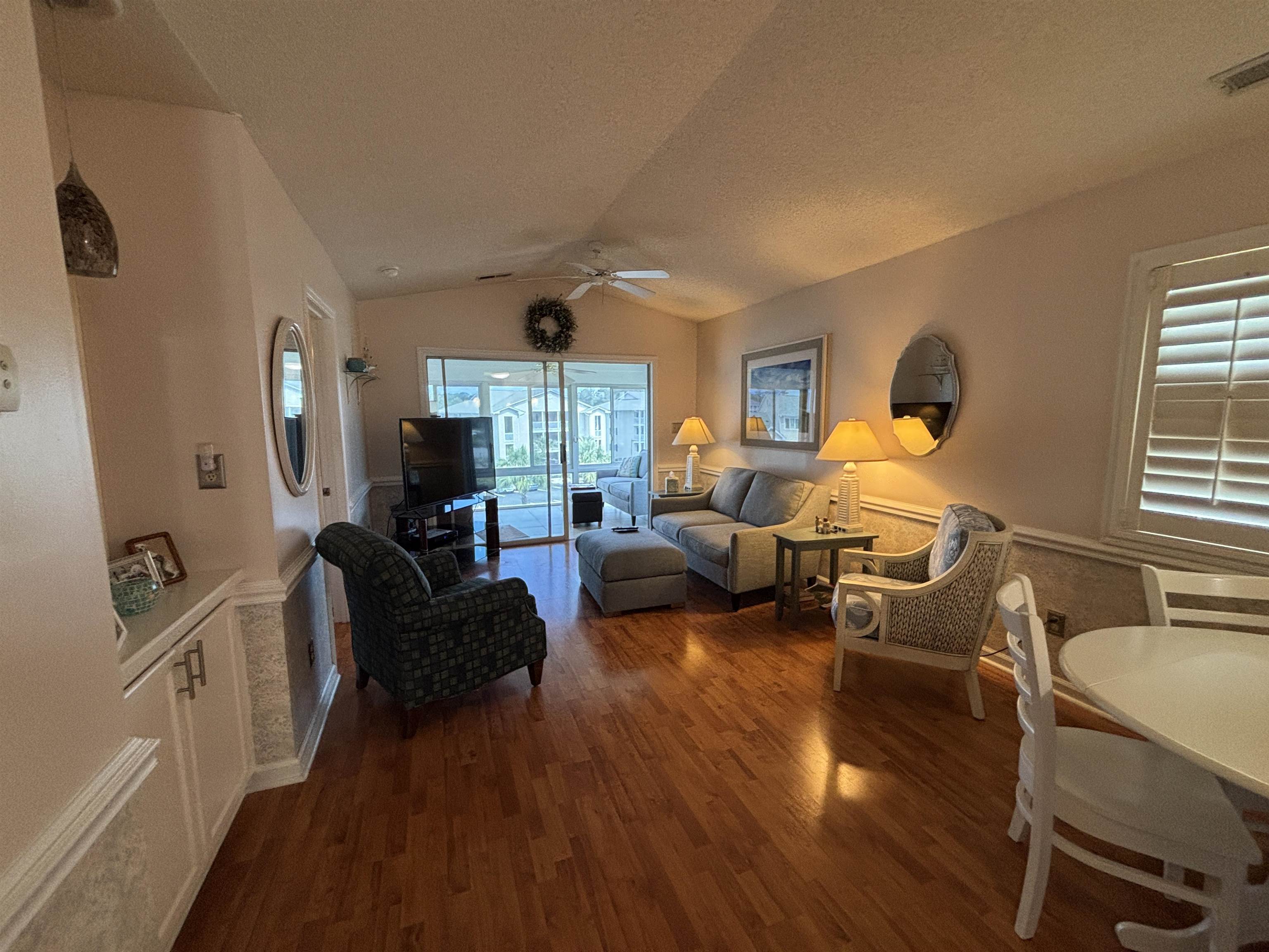 207 Landing Rd. Property Photo 2