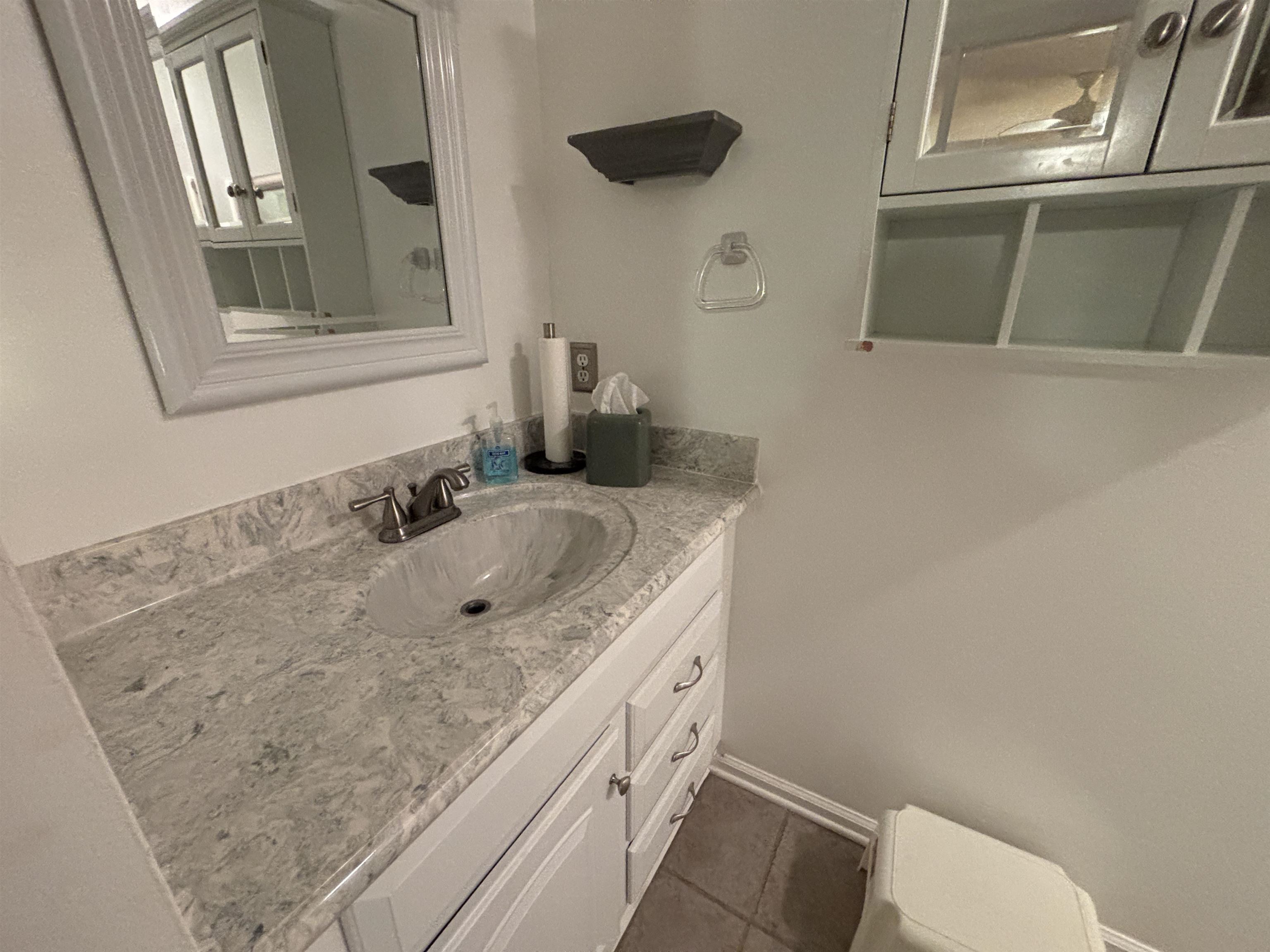 207 Landing Rd. Property Photo 16
