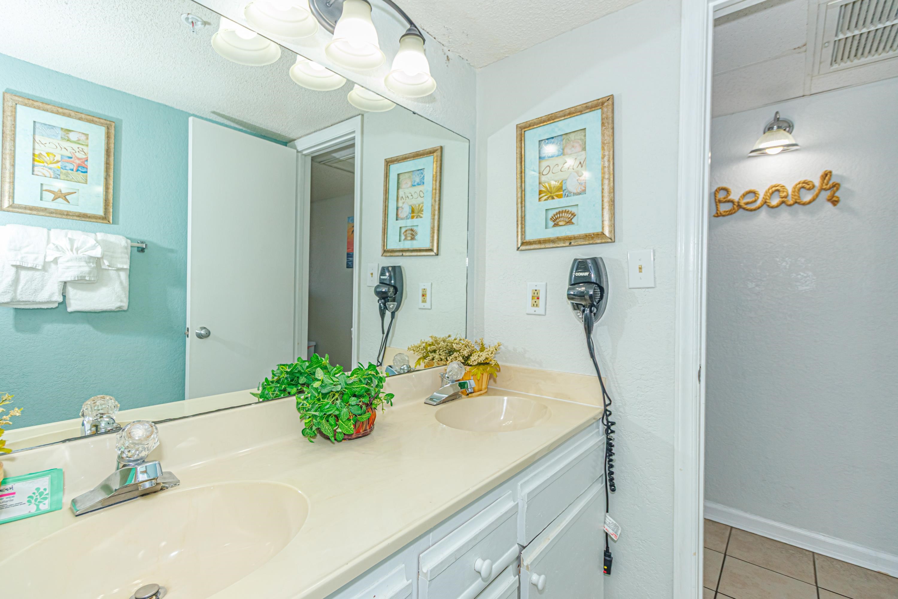 2310 N Ocean Blvd. Property Photo 20