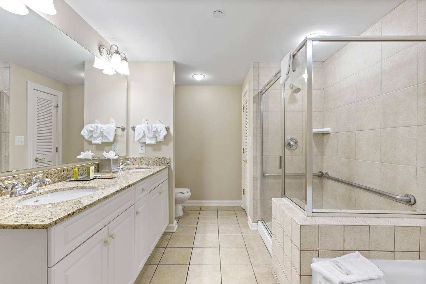 9994 Beach Club Dr. Property Photo 31