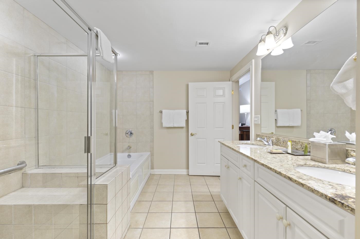 9994 Beach Club Dr. Property Photo 32