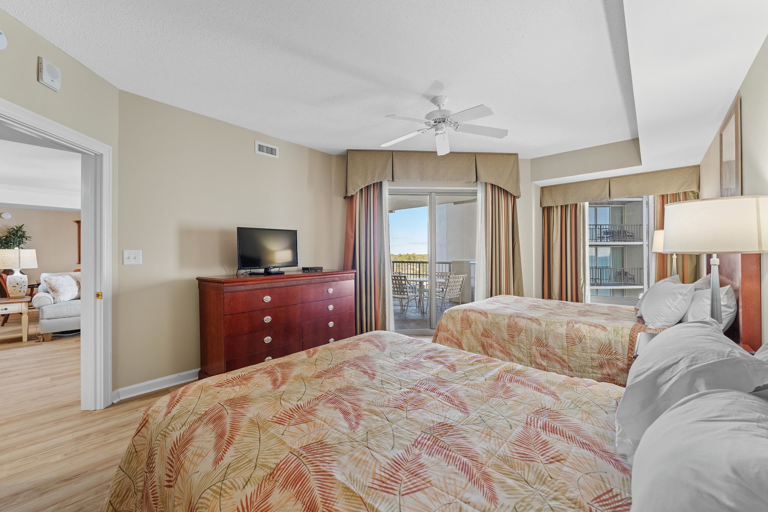 9994 Beach Club Dr. Property Photo 35