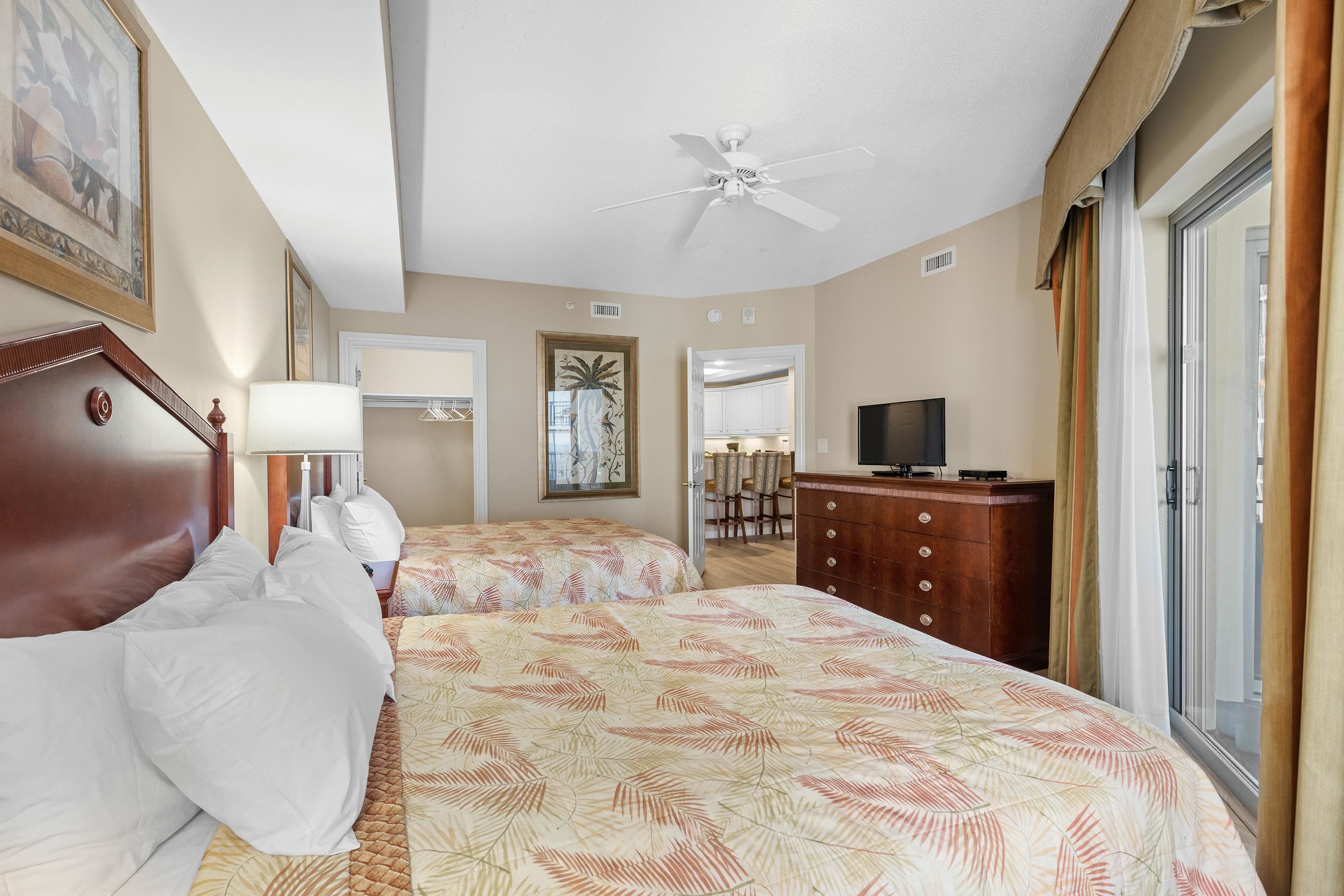 9994 Beach Club Dr. Property Photo 36