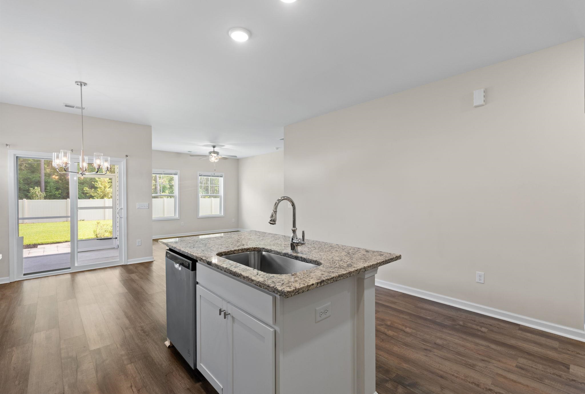 115 Avery Woods Dr. Property Photo 11