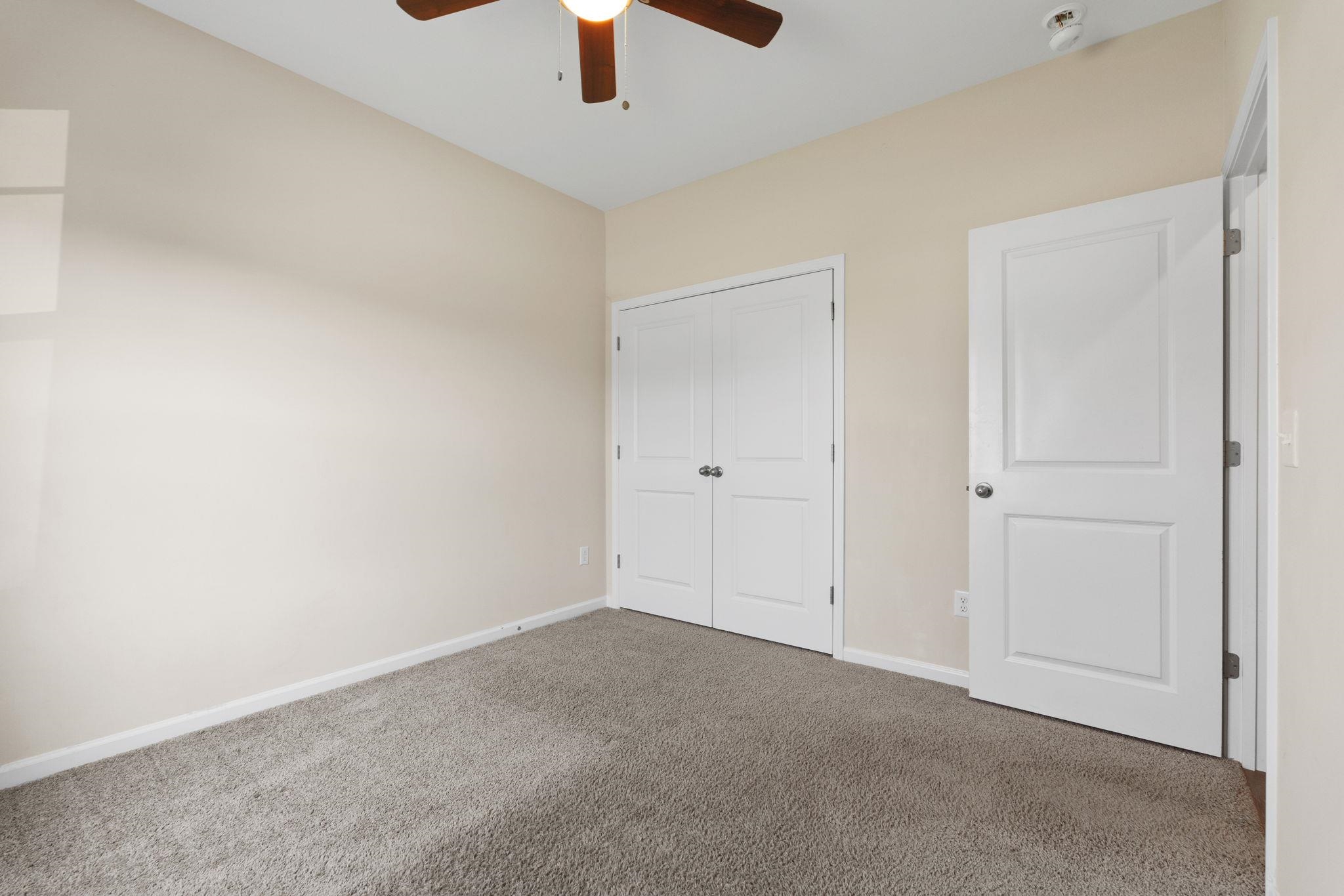 115 Avery Woods Dr. Property Photo 14