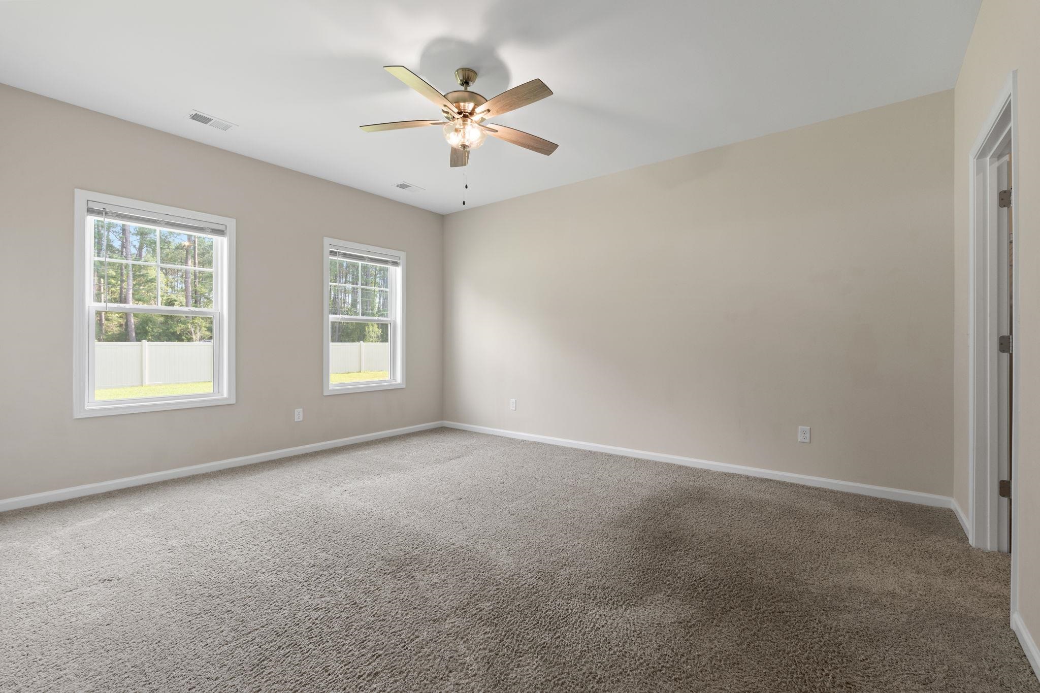115 Avery Woods Dr. Property Photo 23