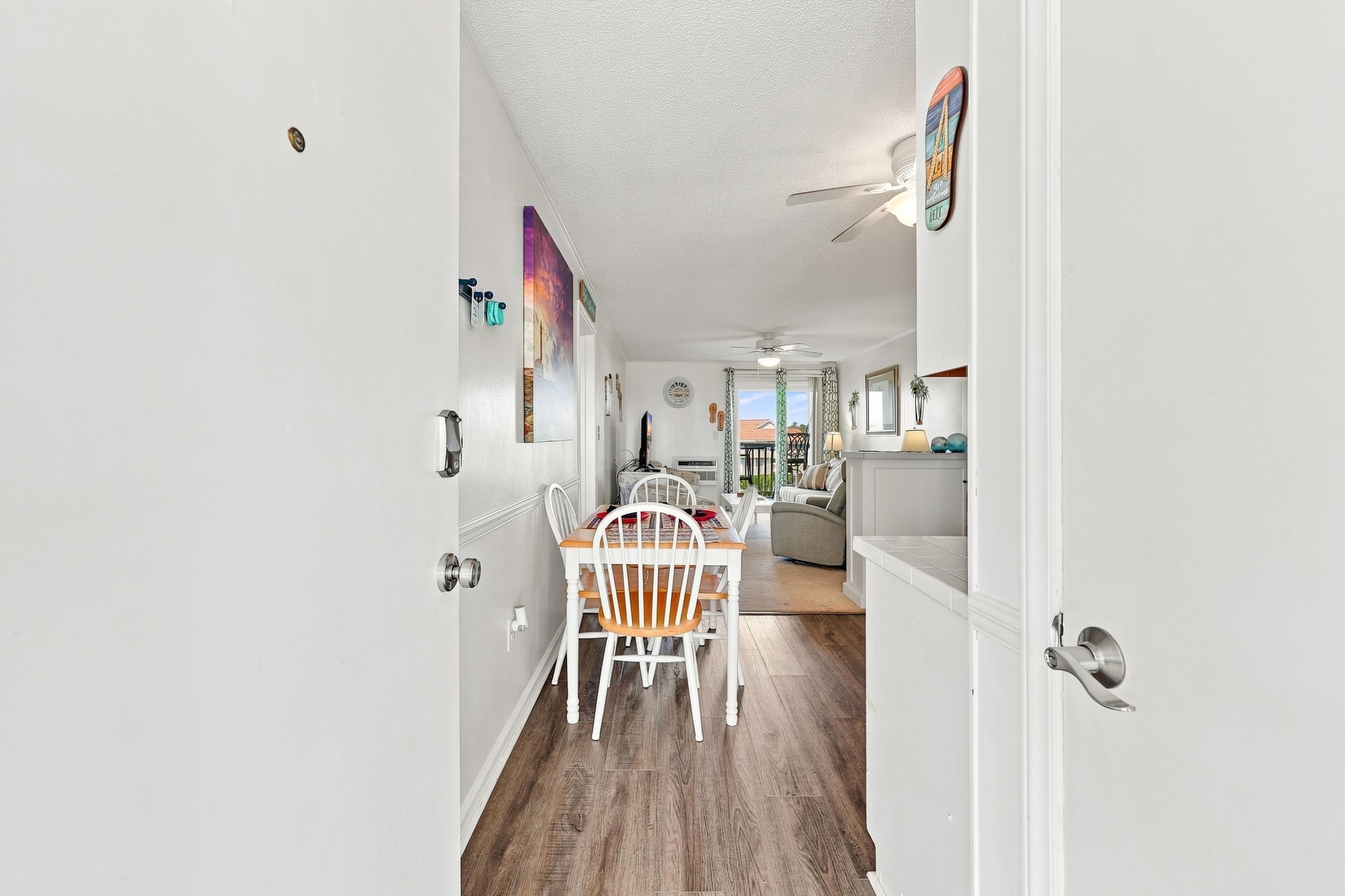 1919 Spring St. Property Photo 3