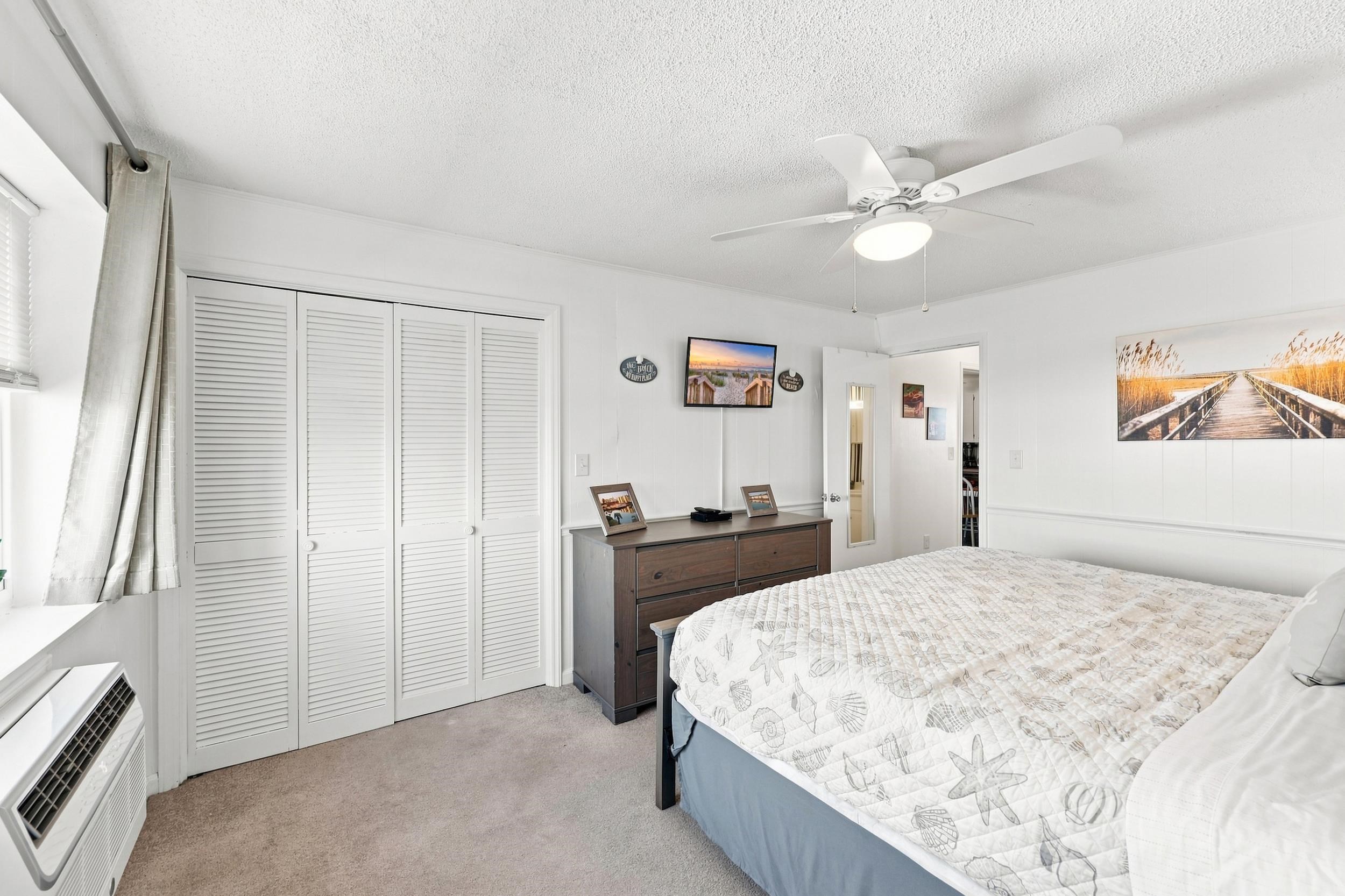 1919 Spring St. Property Photo 16