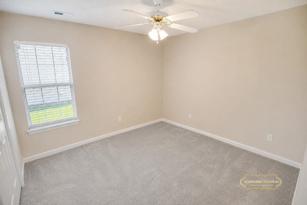 525 Drake Ln. Property Photo 13