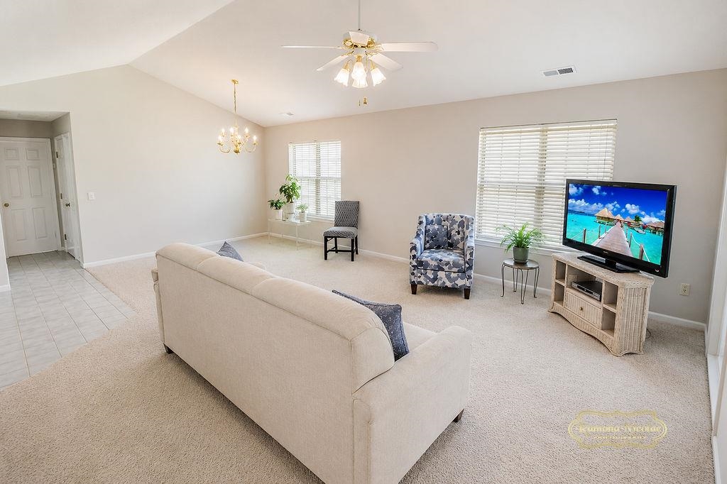 525 Drake Ln. Property Photo 17