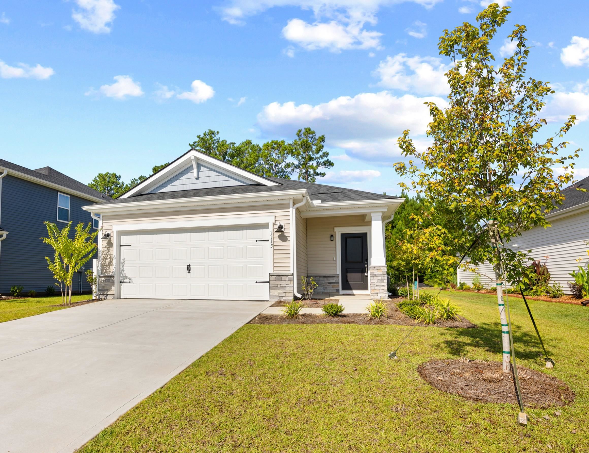 1113 Lauryn Oak Loop Property Photo 1