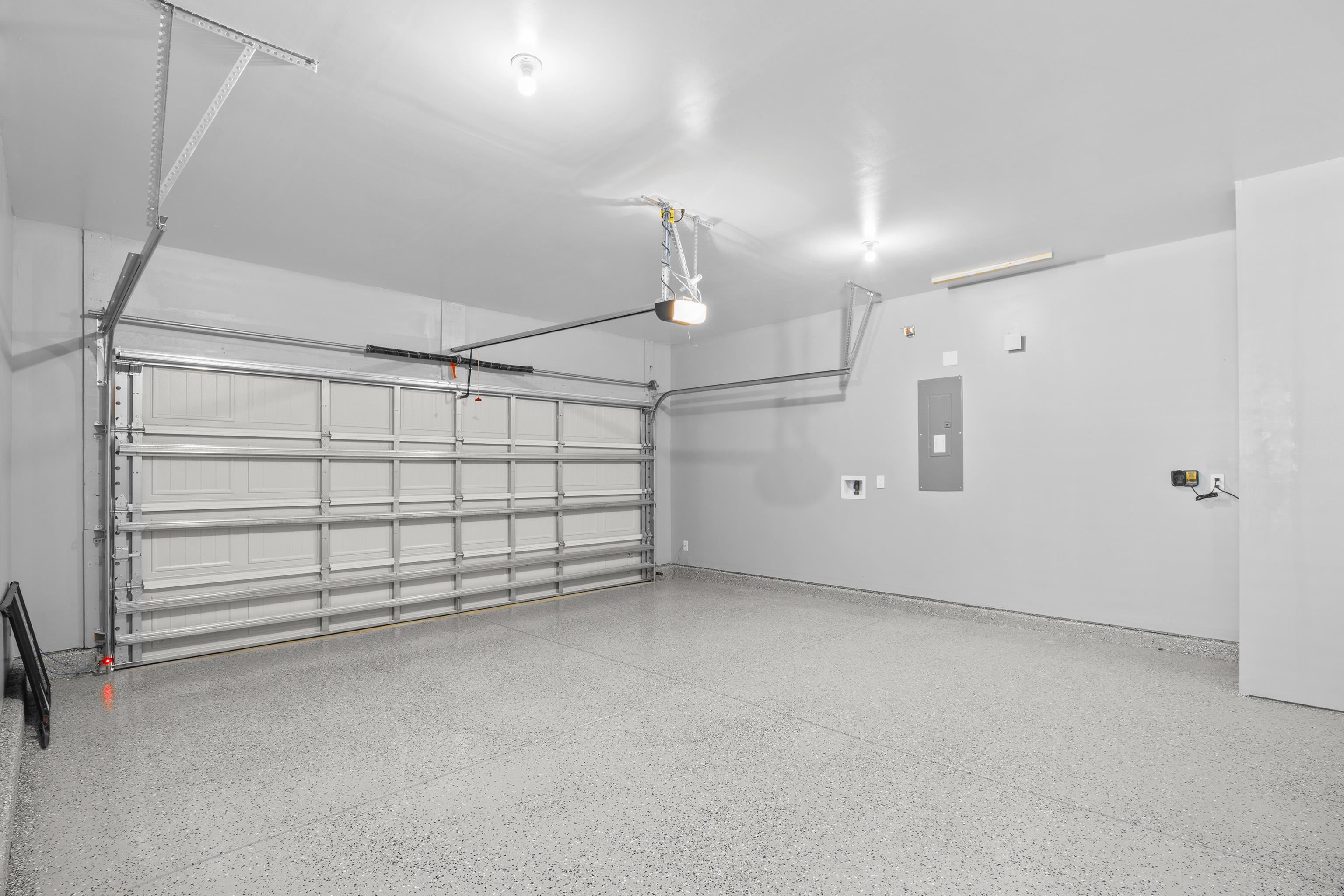 1113 Lauryn Oak Loop Property Photo 26