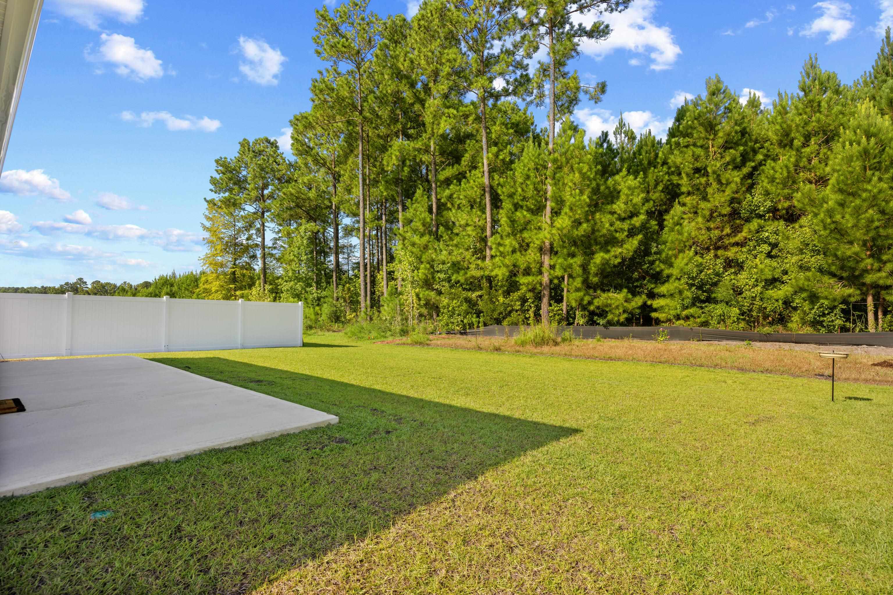 1113 Lauryn Oak Loop Property Photo 28