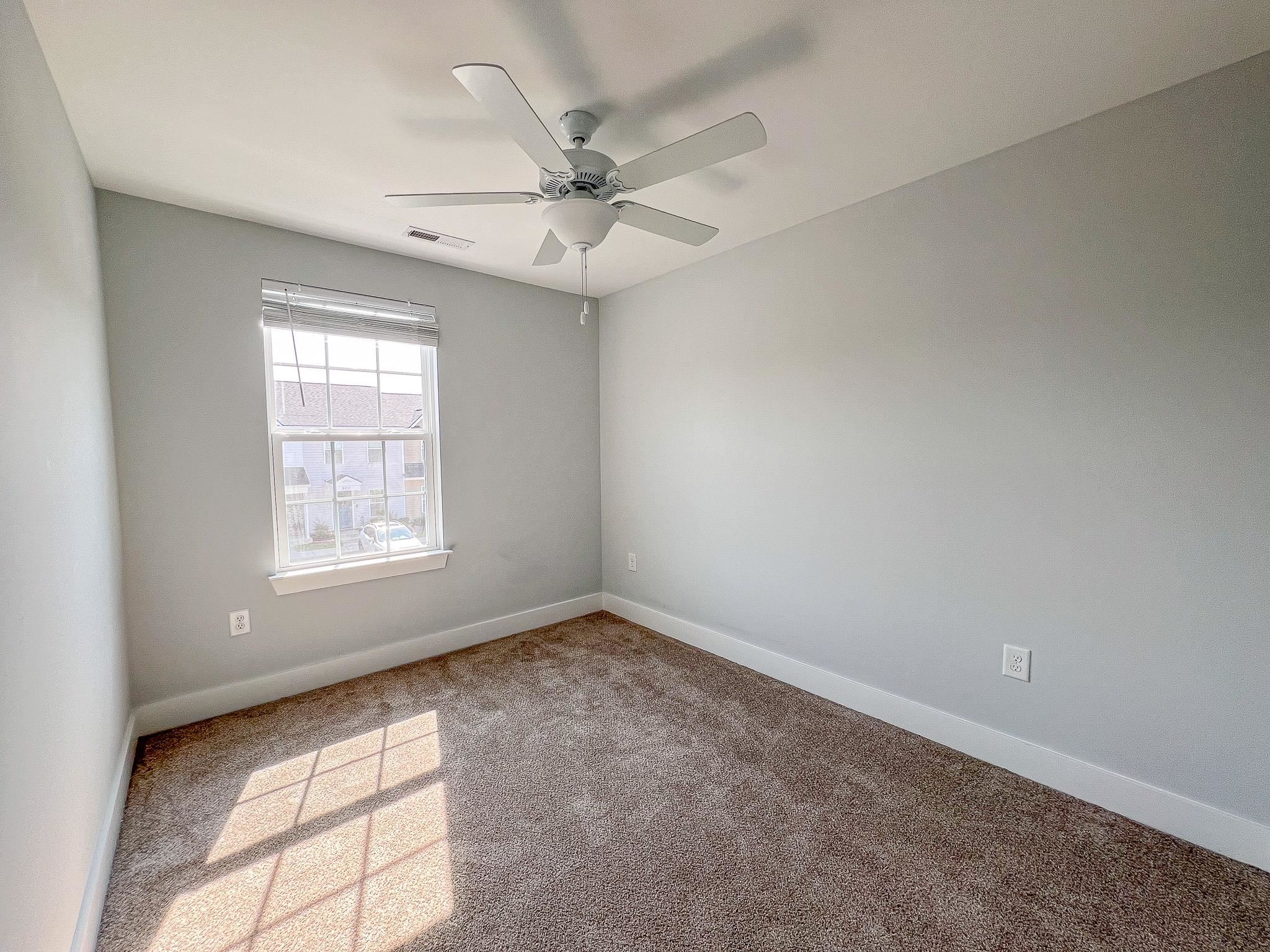 2708 Mercer Dr. Property Photo 12