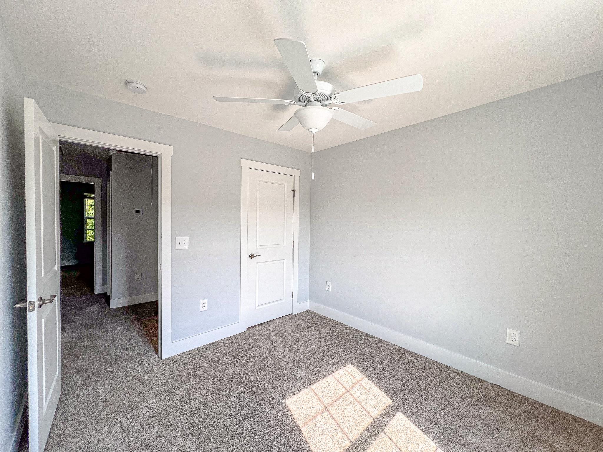 2708 Mercer Dr. Property Photo 15