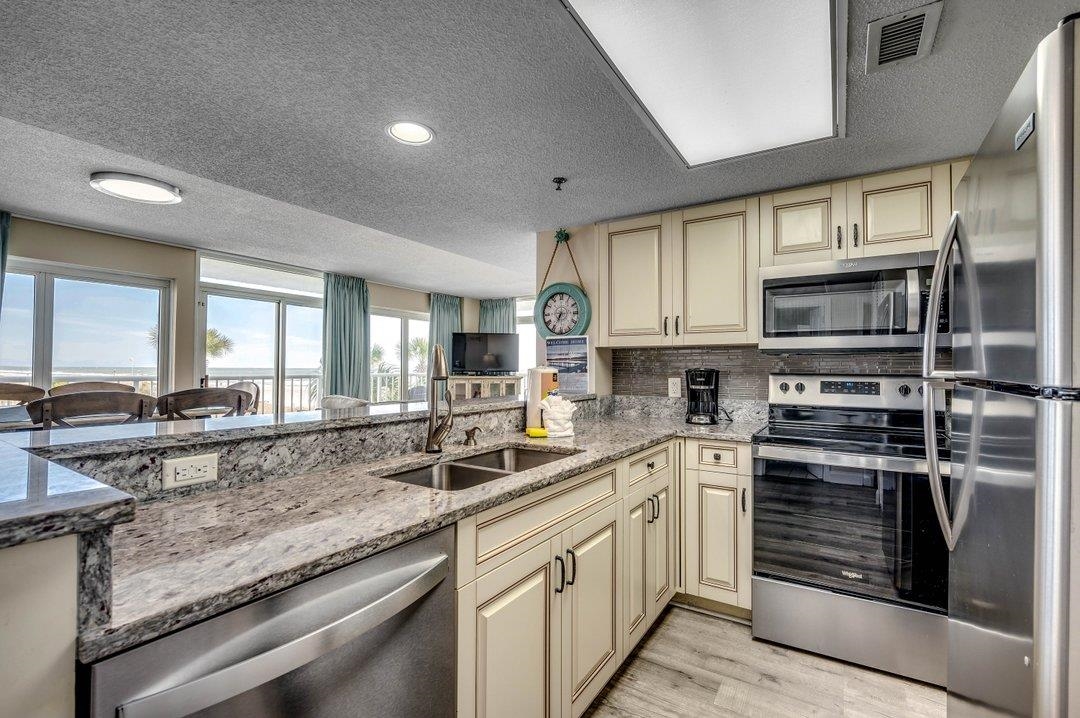 161 Seawatch Dr. Property Photo 12