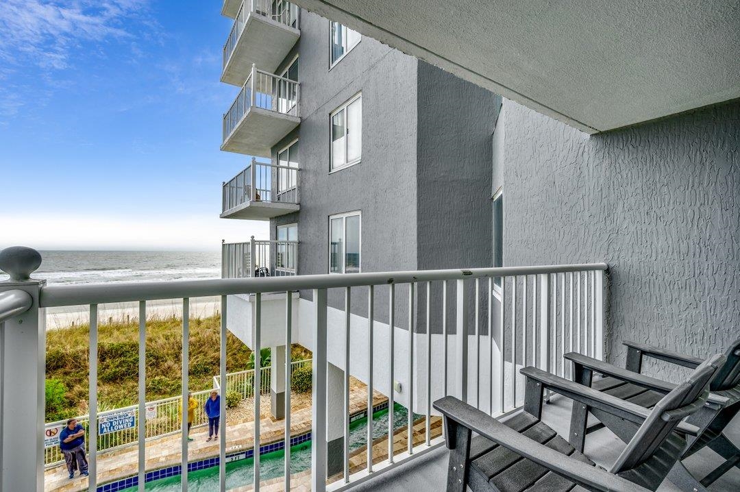 161 Seawatch Dr. Property Photo 25