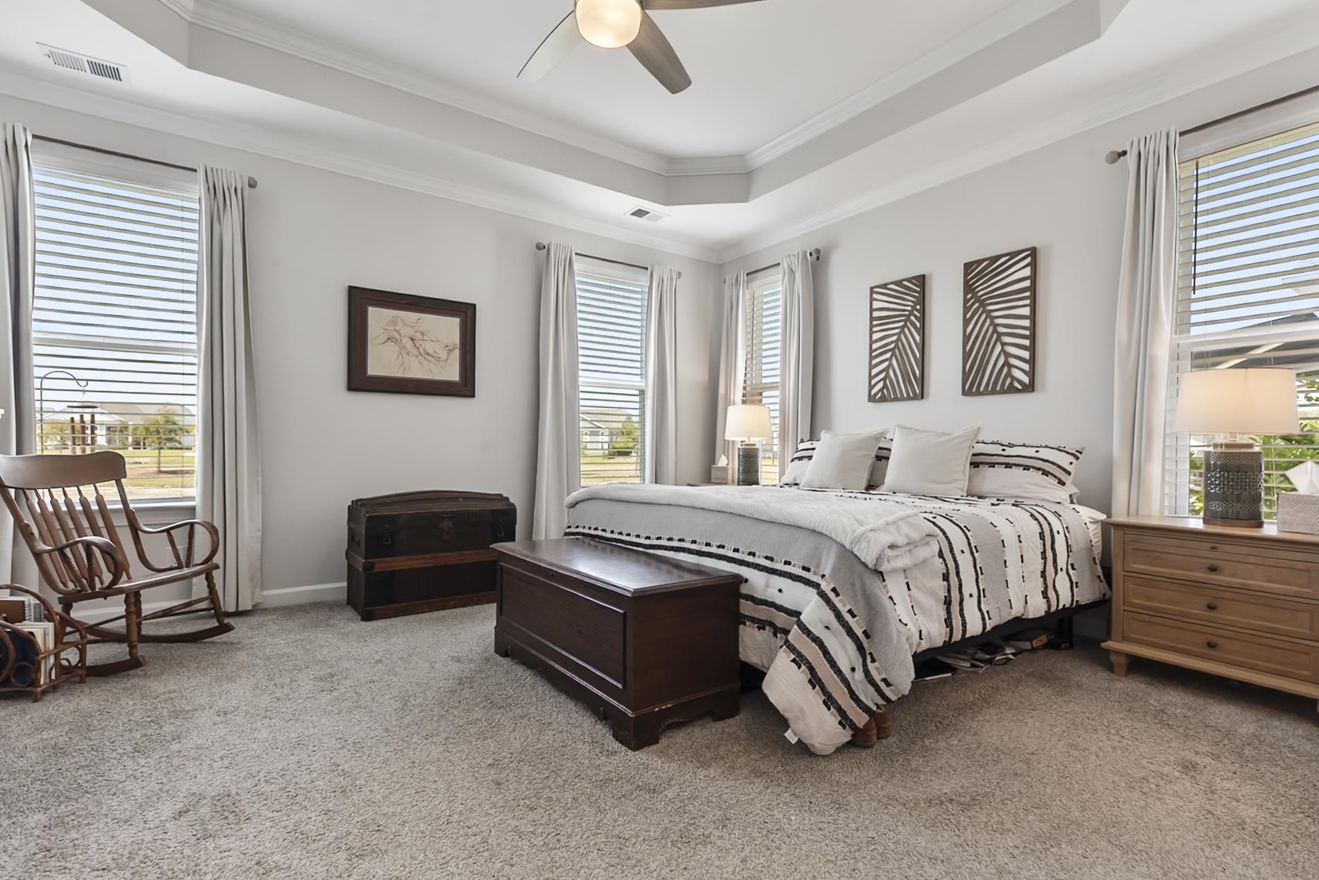 1044 Cascade Loop Property Photo 46