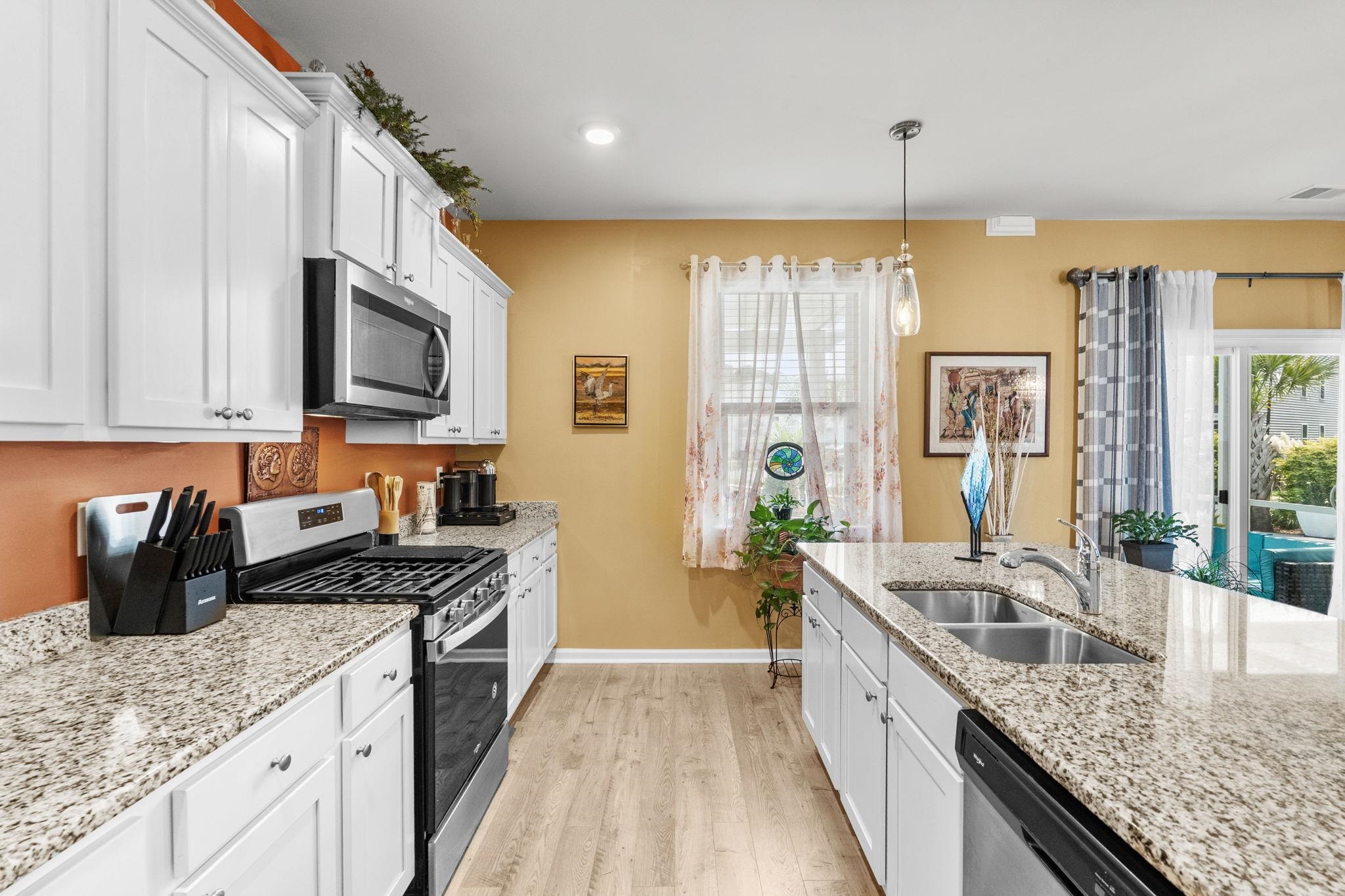 227 Pin Oak Dr. Property Photo 11