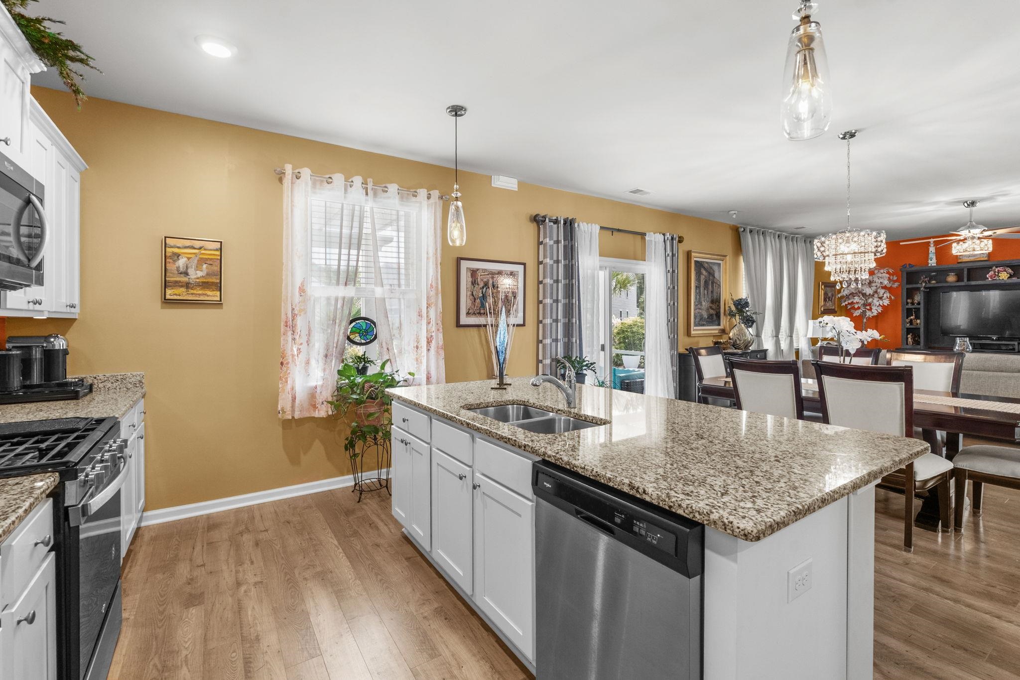 227 Pin Oak Dr. Property Photo 12