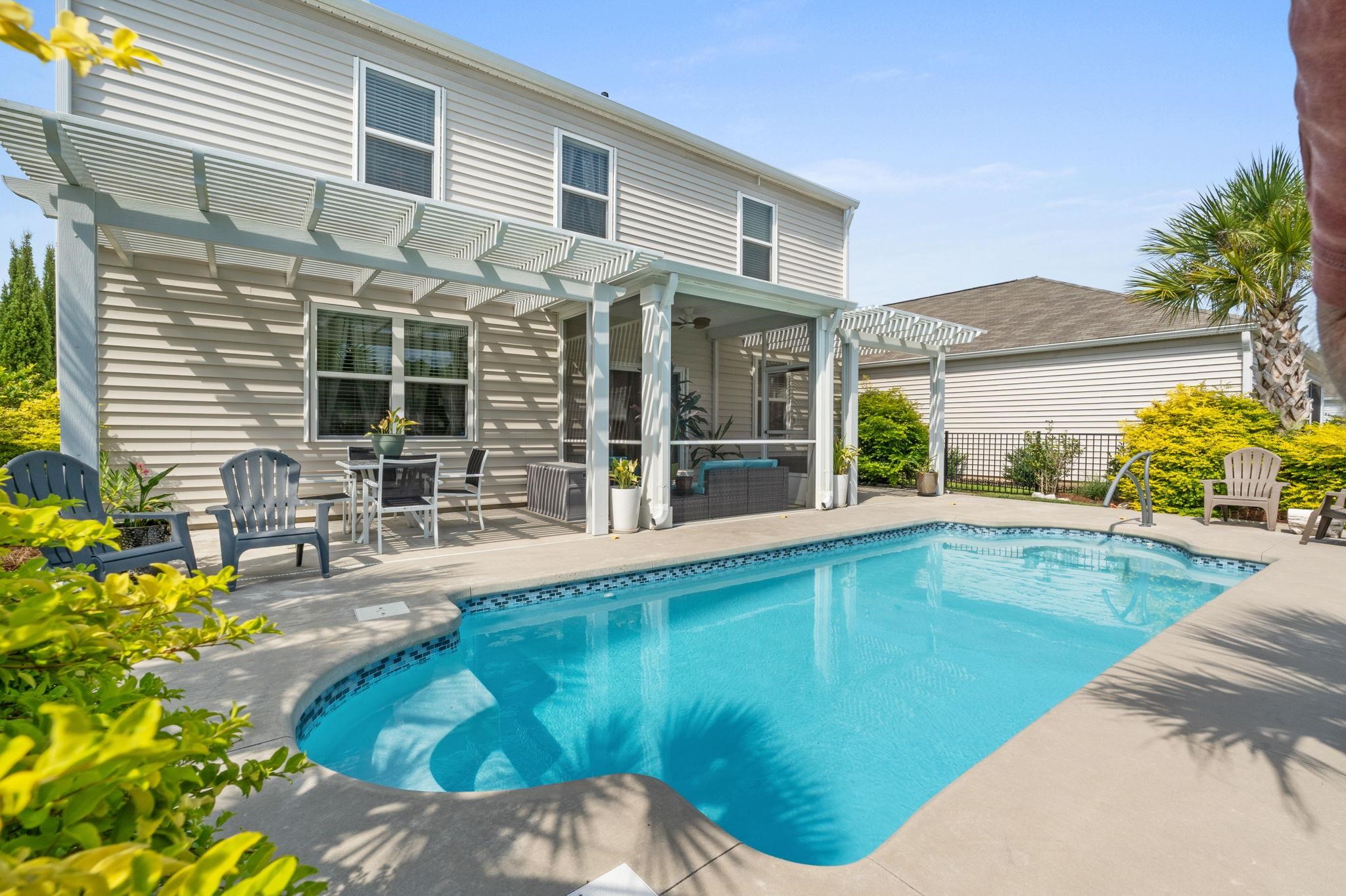 227 Pin Oak Dr. Property Photo 45