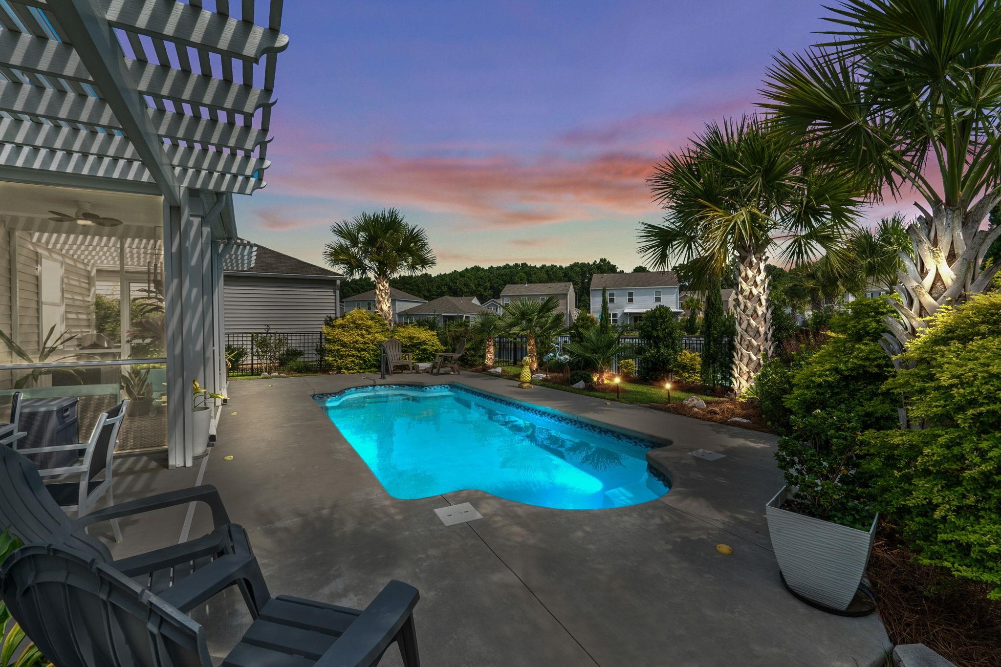 227 Pin Oak Dr. Property Photo 47