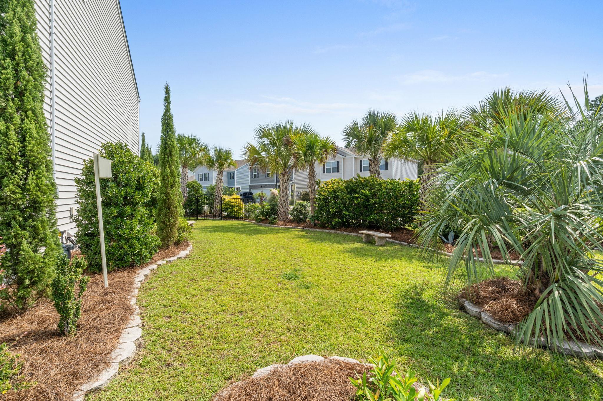 227 Pin Oak Dr. Property Photo 80