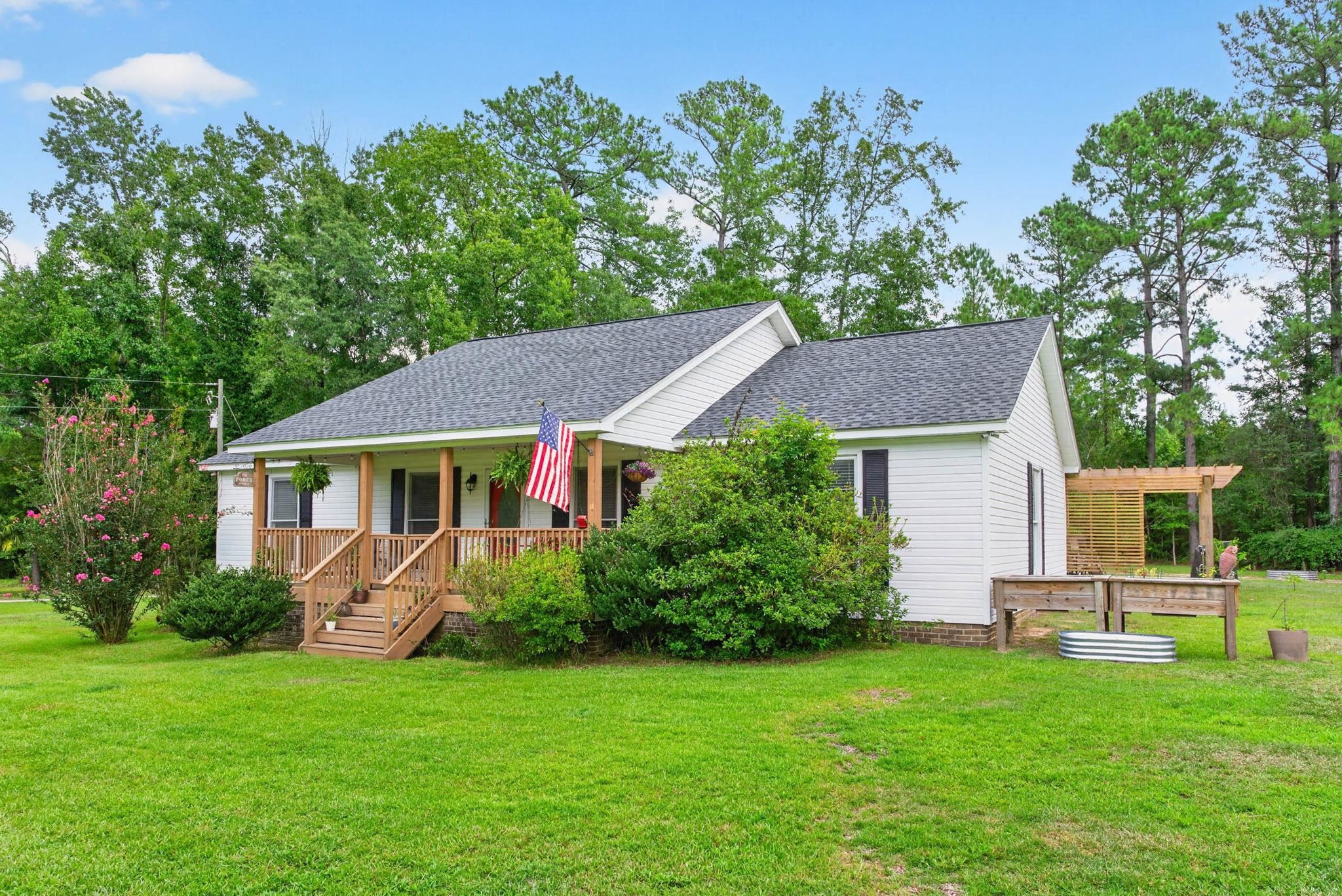 130 Rolling River Rd. Property Photo 5
