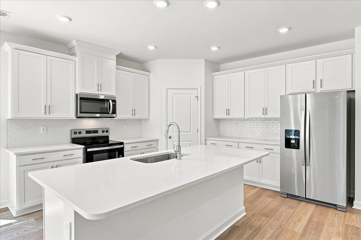 412 Congaree St Property Photo 14