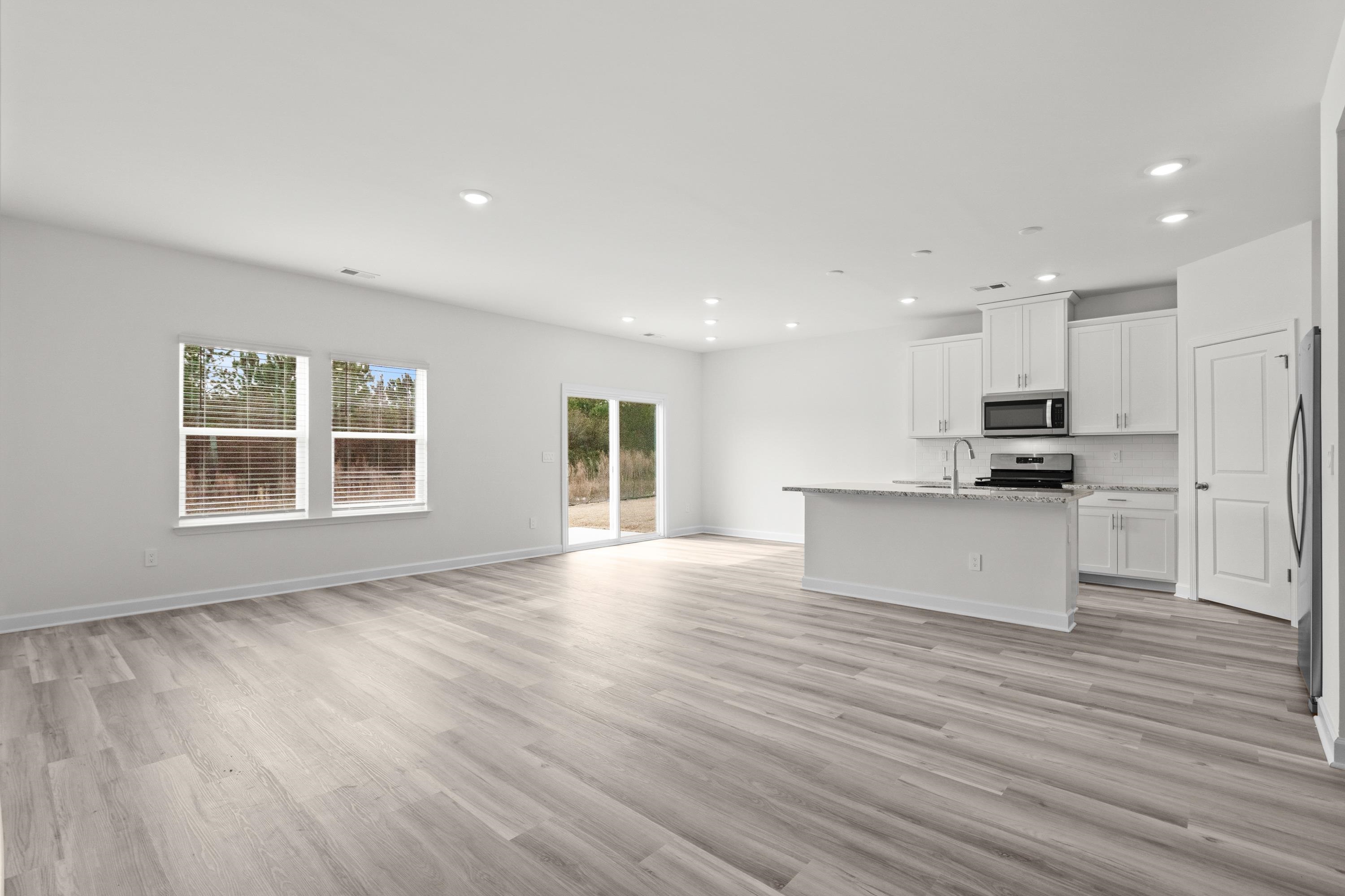424 Congaree St Property Photo 17
